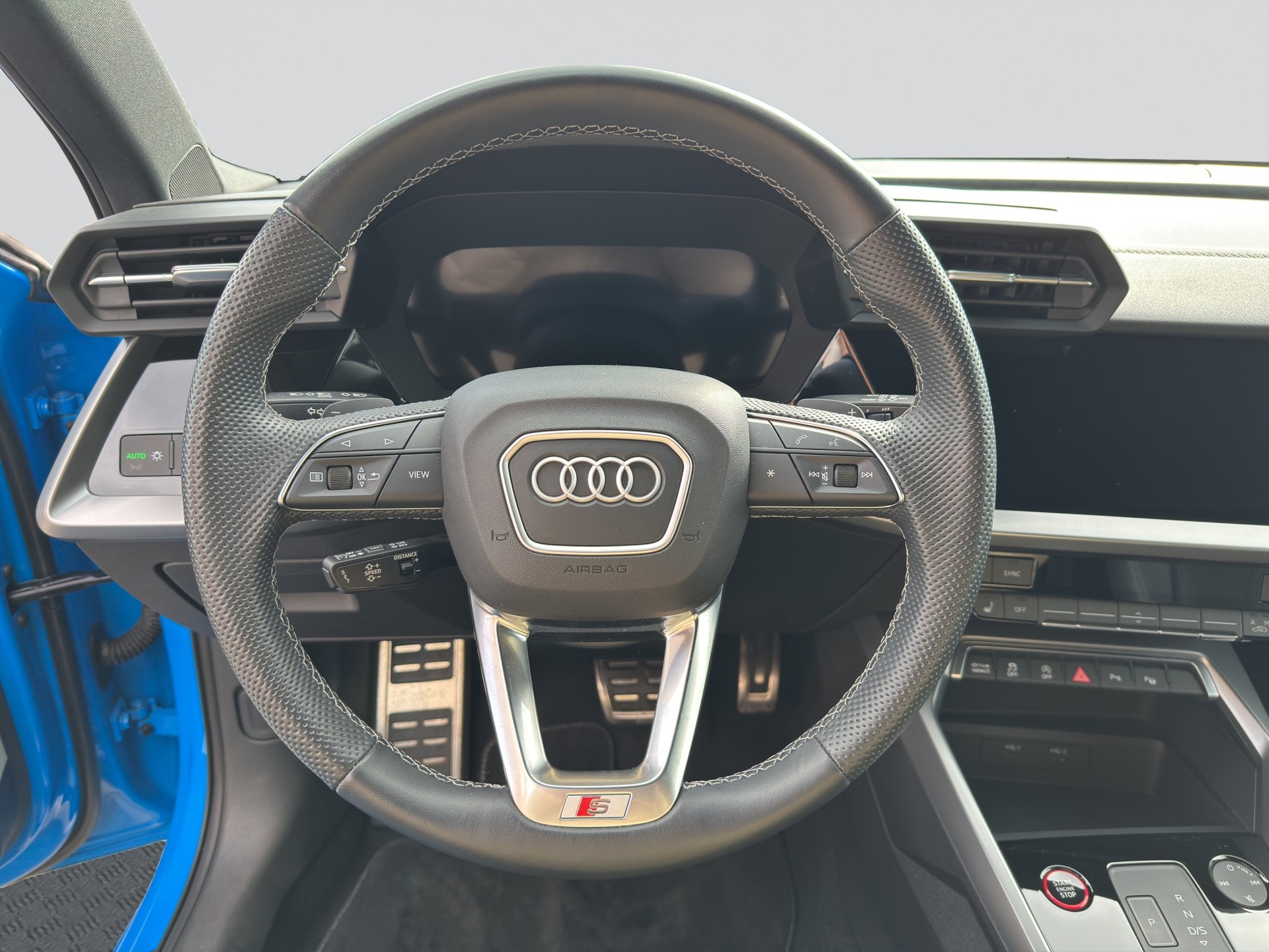 AUDI S3 Sportback 2.0 TFSI quattro S-tronic-image-9