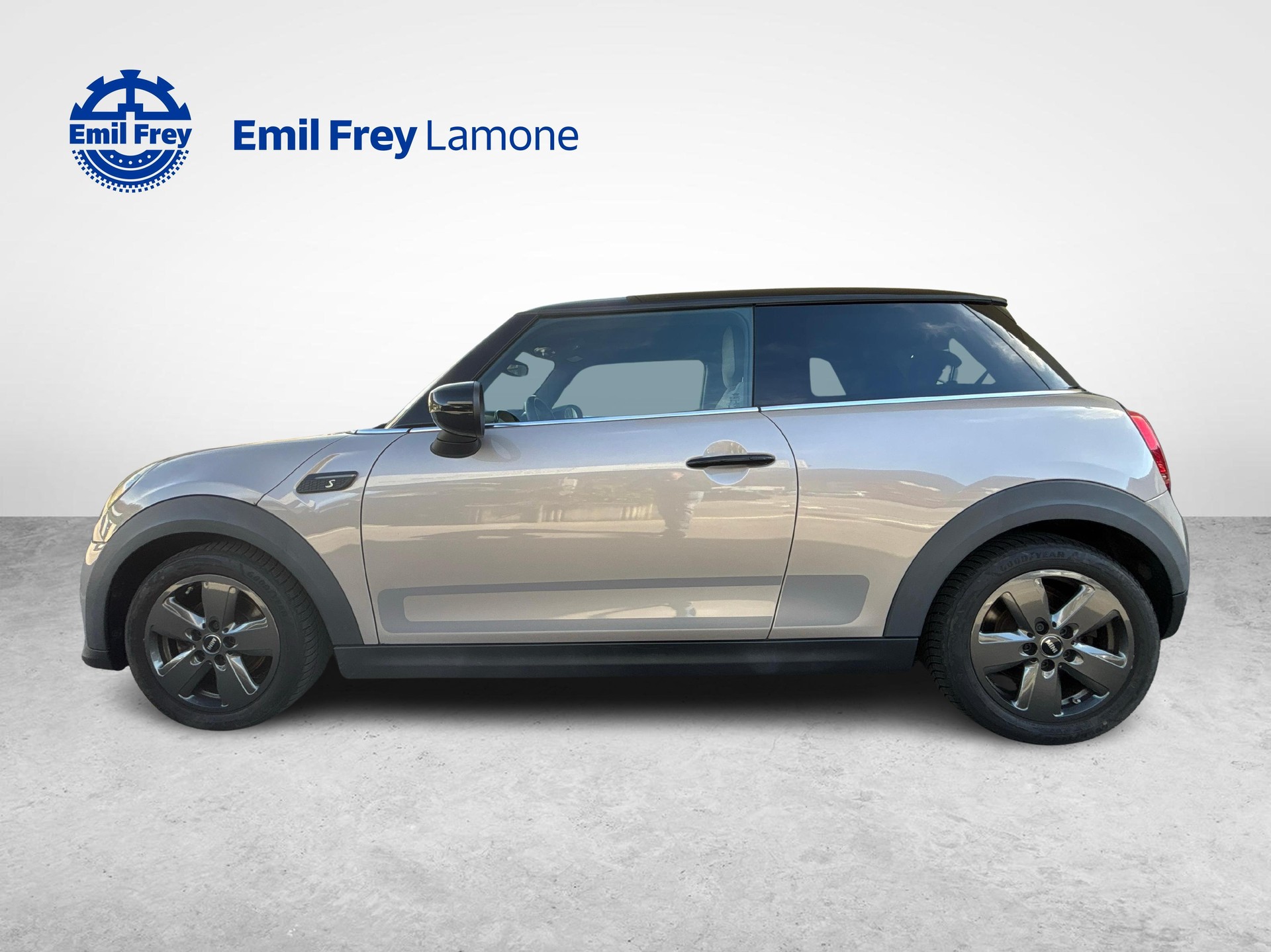 MINI F56 Cooper SE-image-1