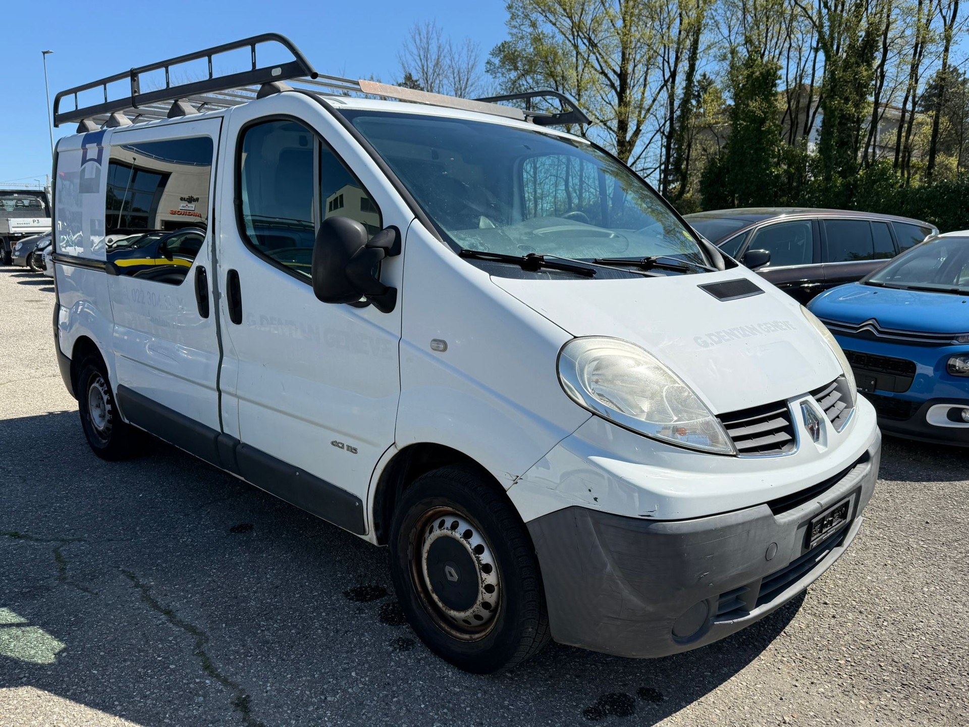 RENAULT Trafic 2.0 dCi 115 2.9t L1H1-image-1