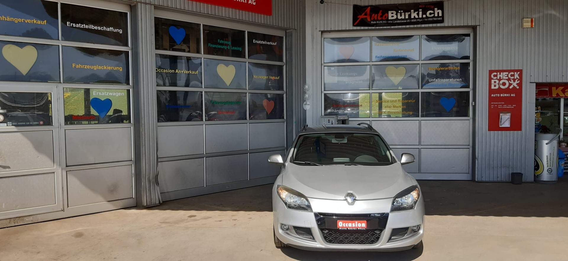 RENAULT Mégane Grandtour 1.4 16V Turbo Dynamique-image-2
