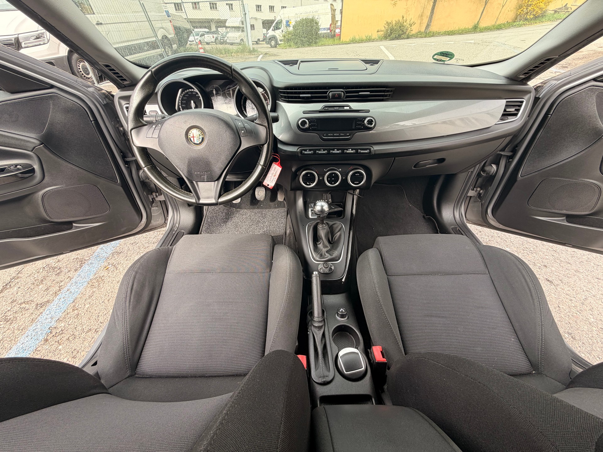 ALFA ROMEO ALFA ROMEO GIULIETTA 1.6-image-22
