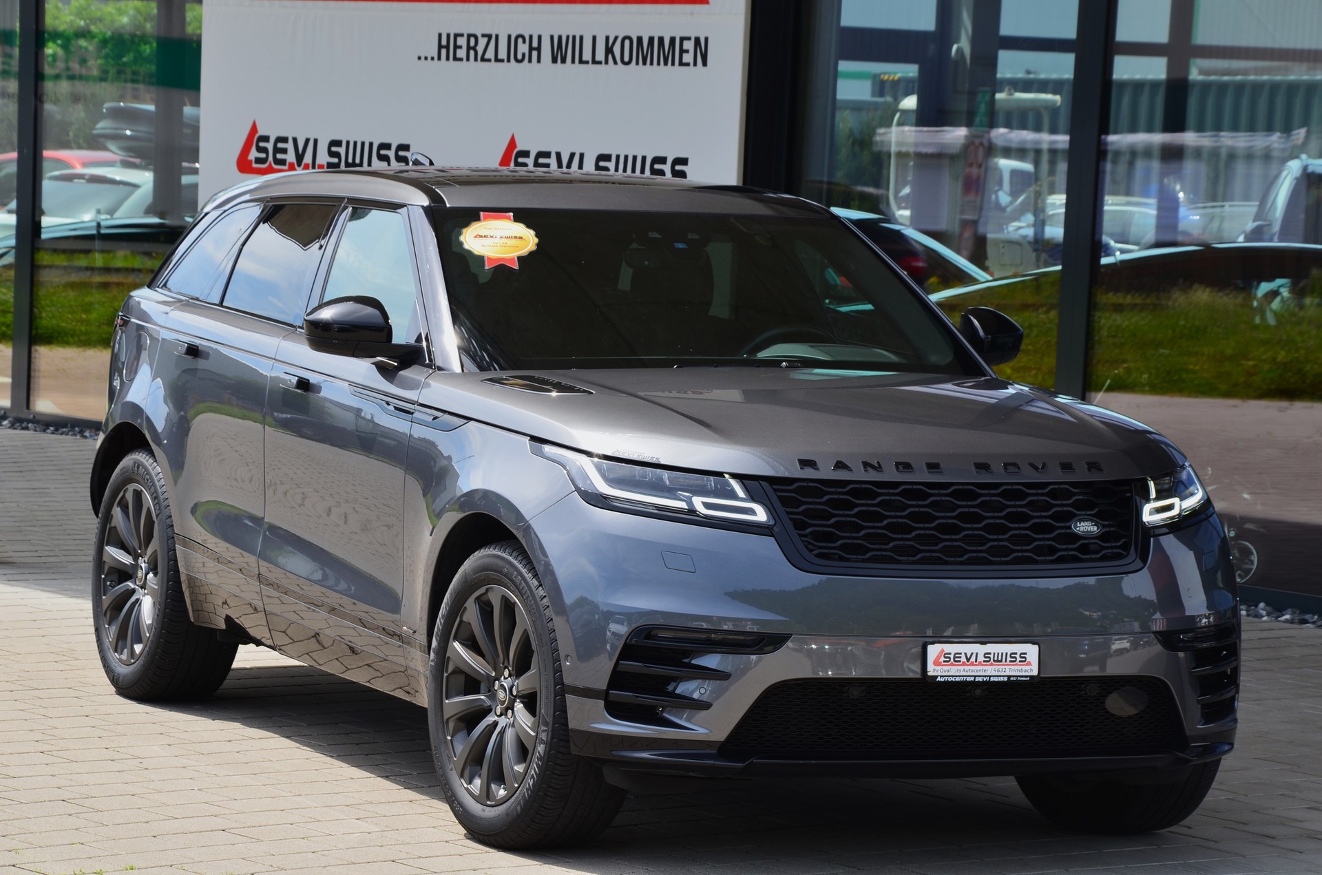LAND ROVER Range Rover Velar D 240 SE Automatic*Frisch ab MFK,1 Jahr oder 20'000km Garantie*-image-0
