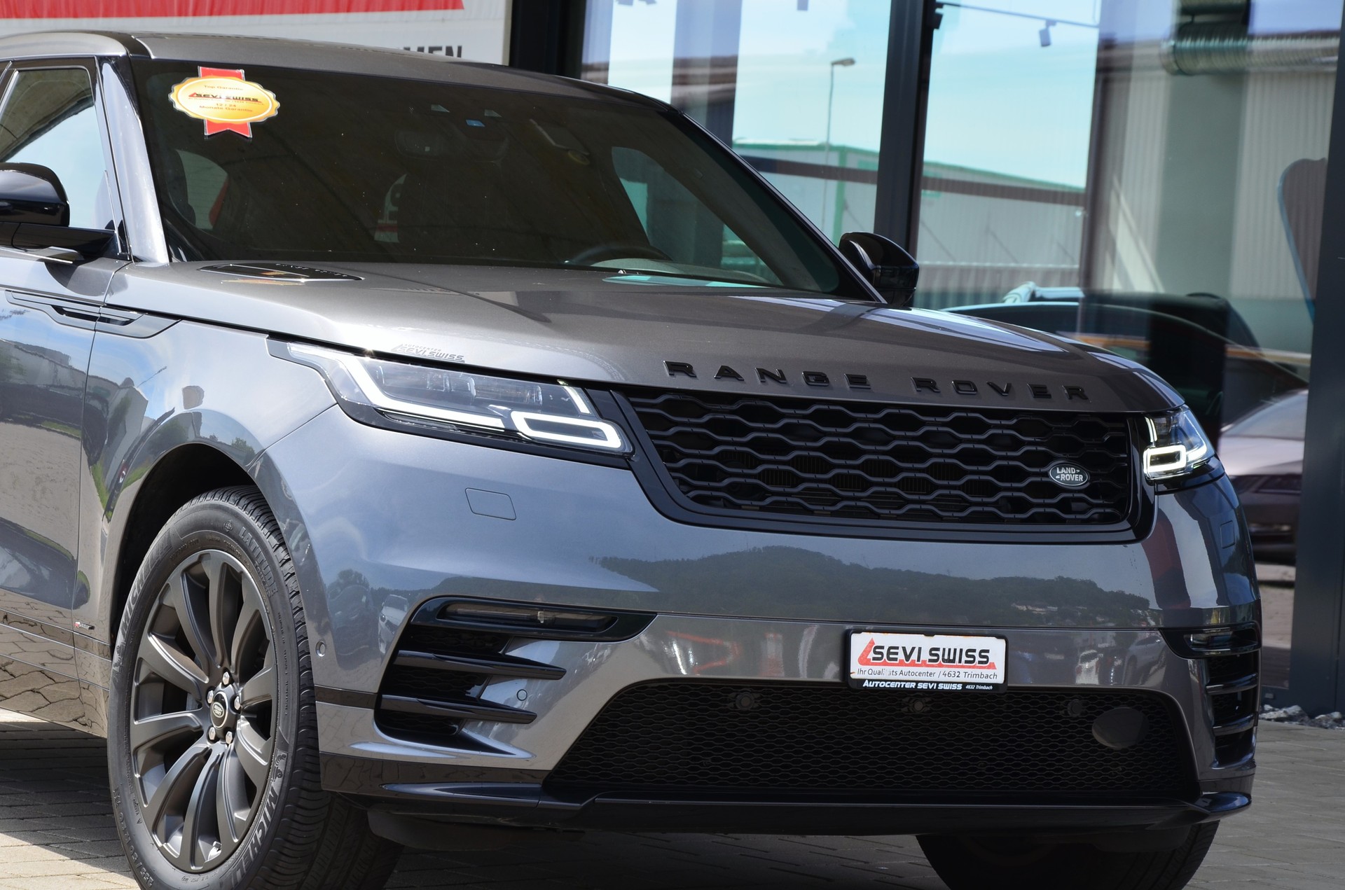 LAND ROVER Range Rover Velar D 240 SE Automatic*Frisch ab MFK,1 Jahr oder 20'000km Garantie*-image-1
