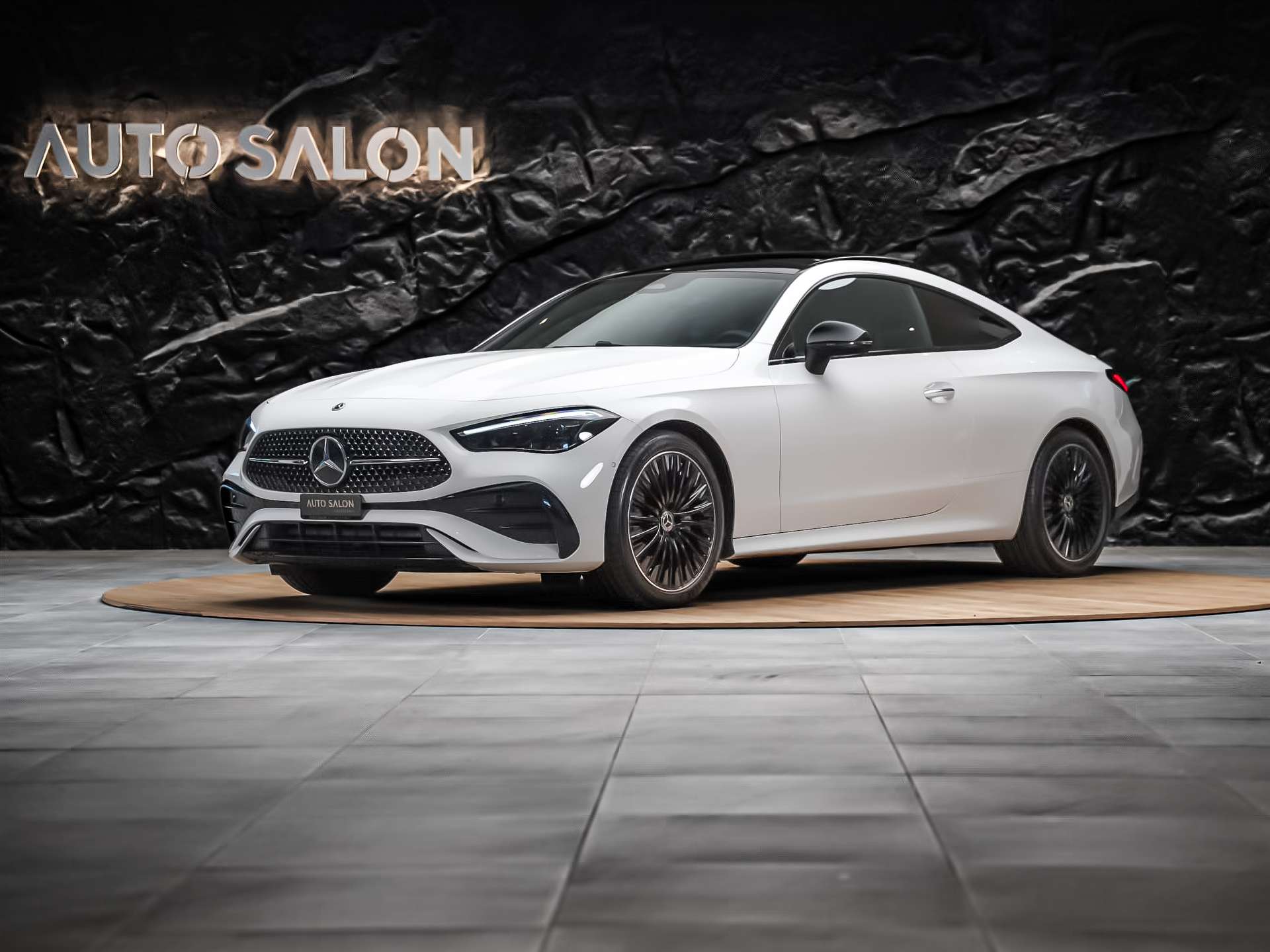 MERCEDES-BENZ CLE 220 d Coupé AMG Line 9G-Tronic *Werksgarantie*Panorama*Assistenzpaket*-image-0