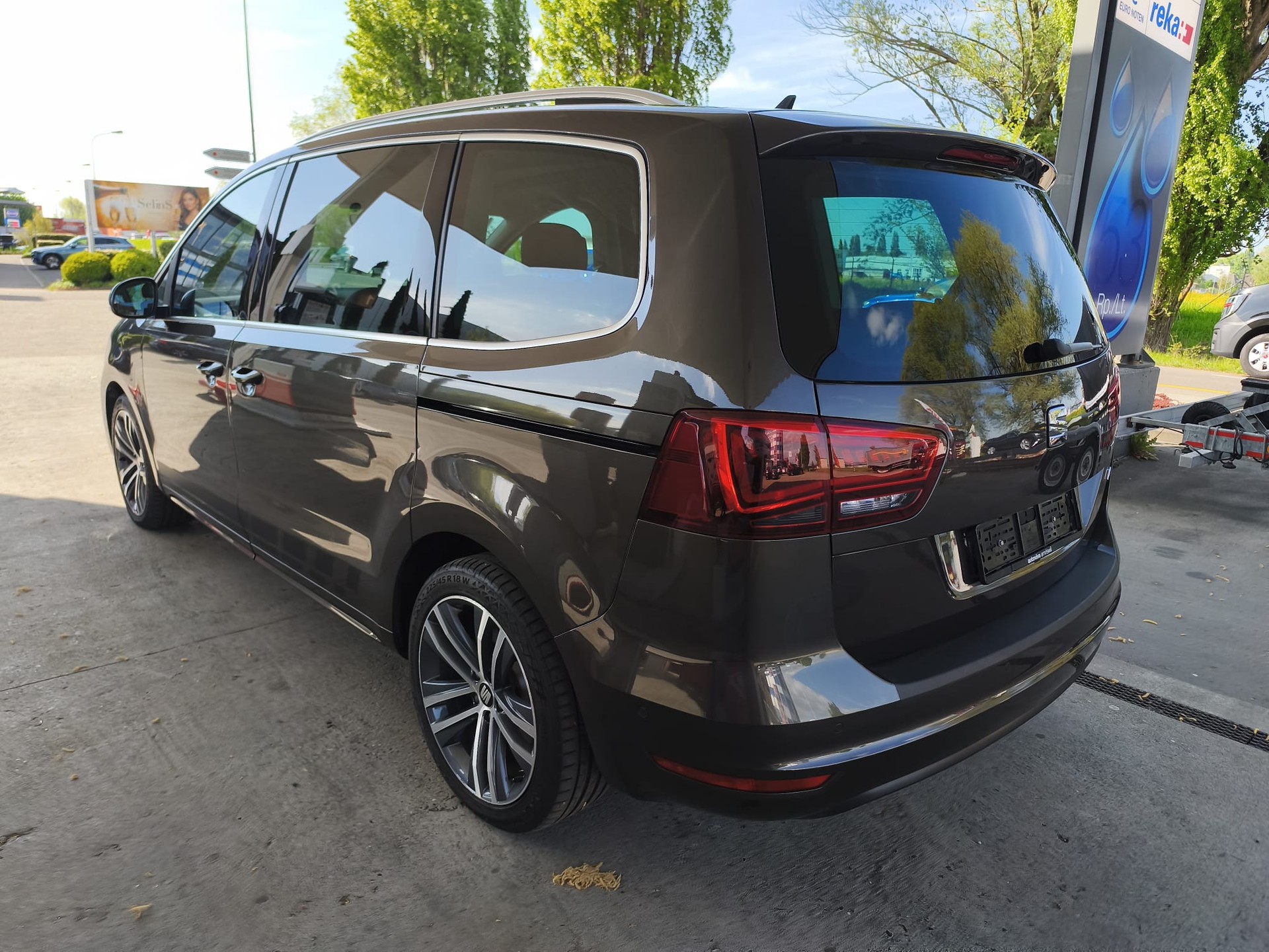 SEAT Alhambra 1.4 TSI FR Line DSG-image-3