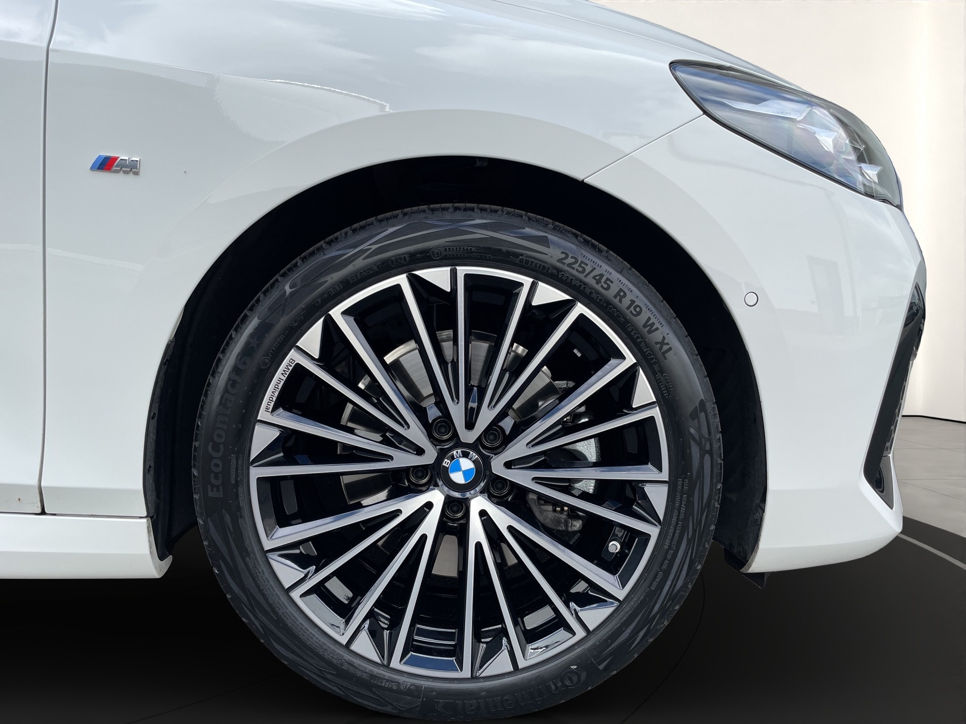 BMW 223i Act. T. xDr. M Sport-image-6