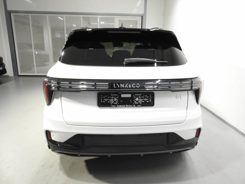 LYNK & CO 01 1.5 PHEV More-image-4