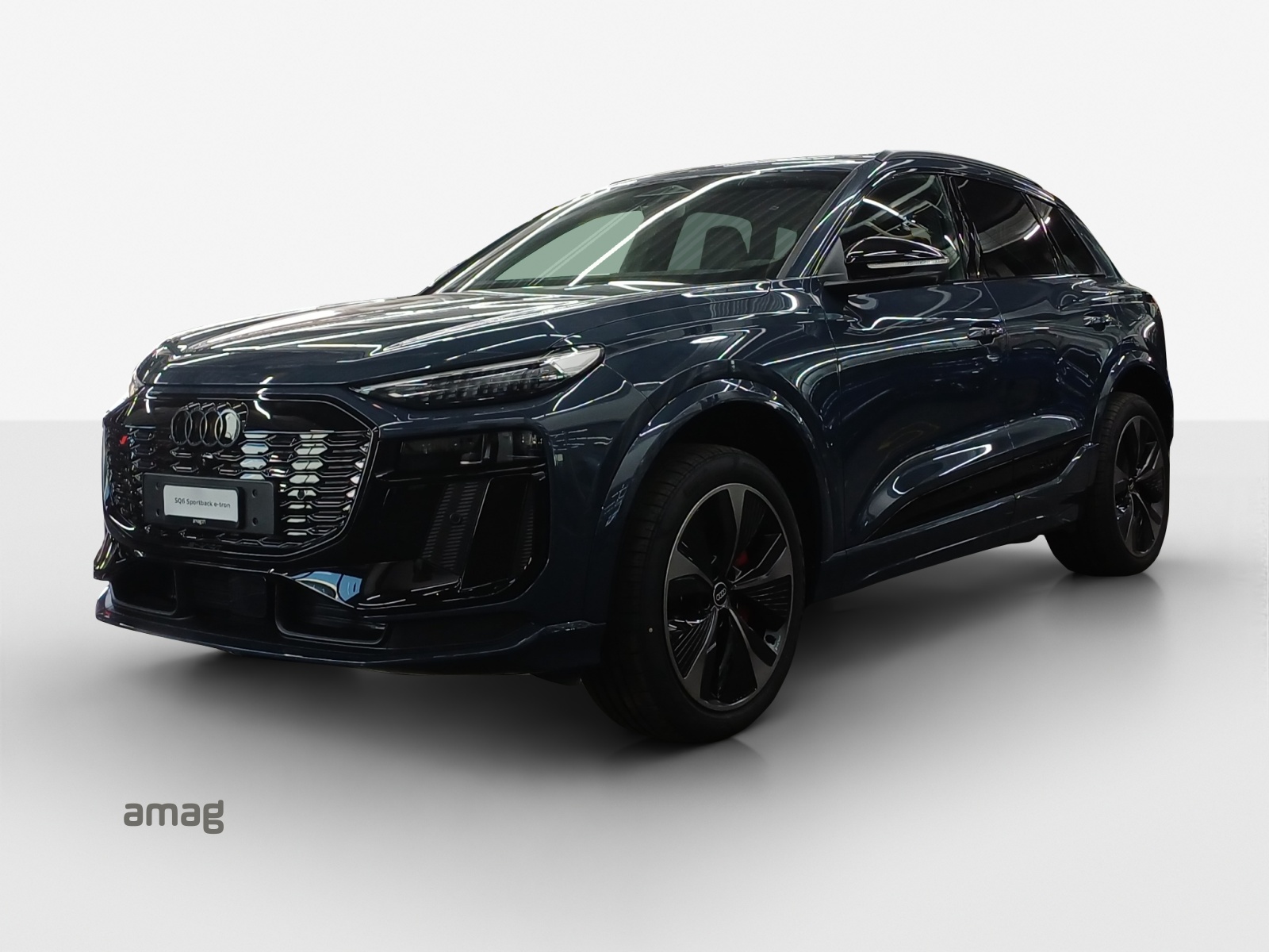 AUDI SQ6 e-tron quattro-image-1