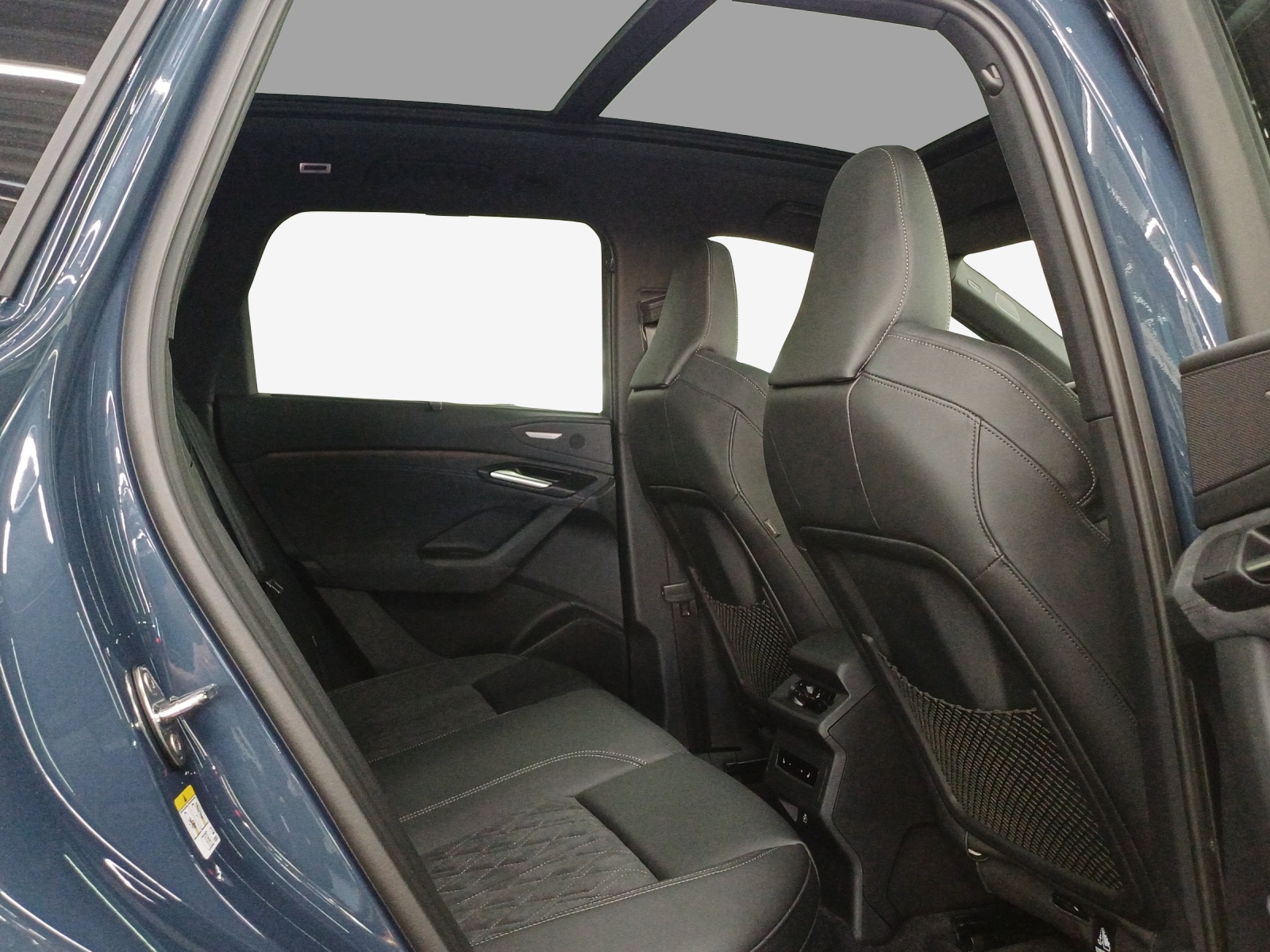 AUDI SQ6 e-tron quattro-image-13