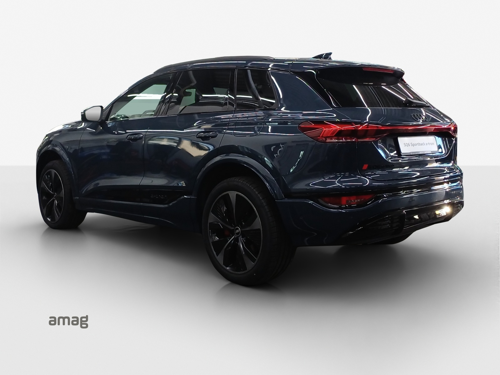 AUDI SQ6 e-tron quattro-image-2