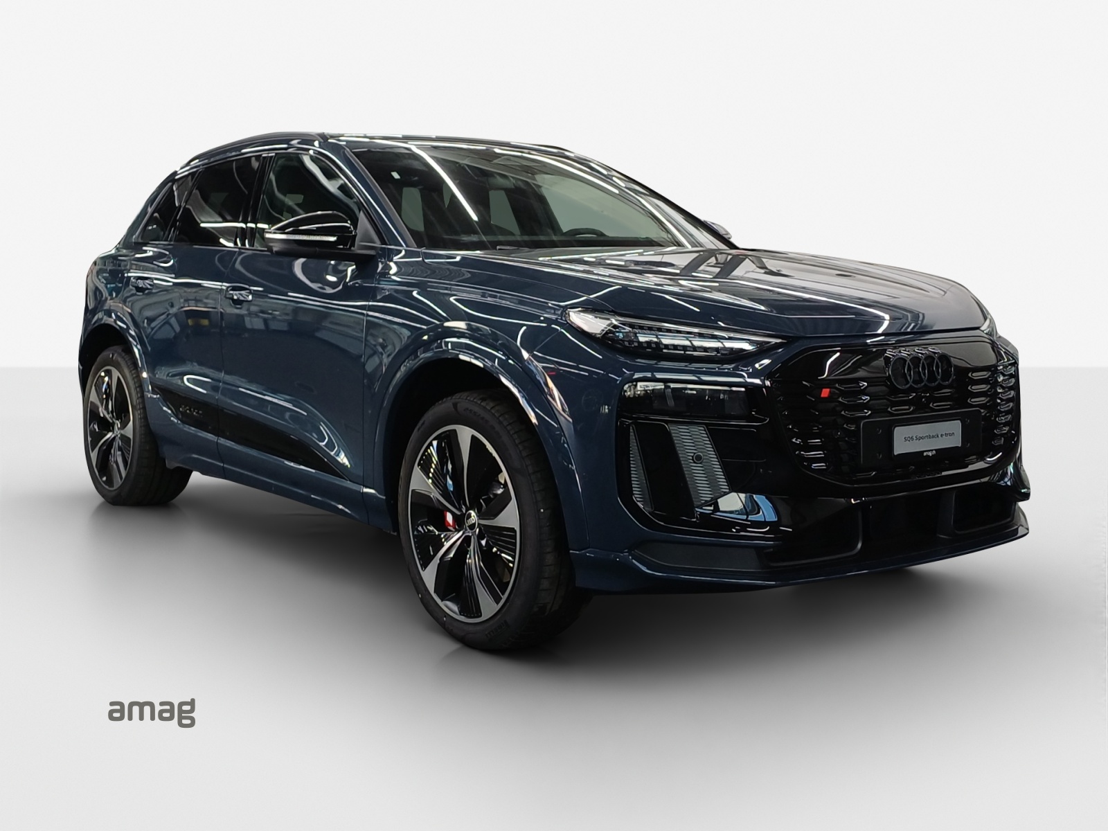 AUDI SQ6 e-tron quattro-image-5
