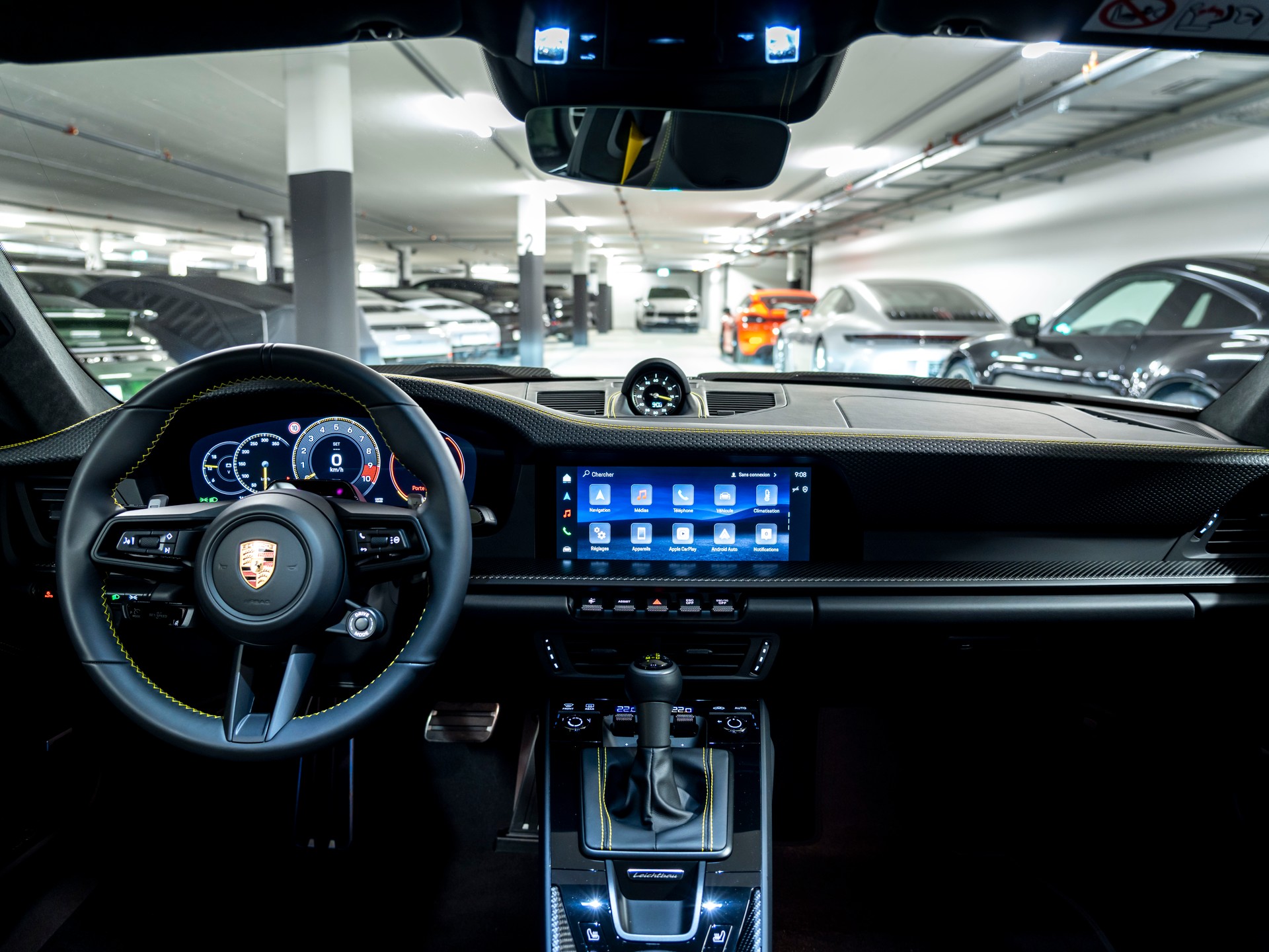 PORSCHE 911 GT3 Touring PDK-image-9