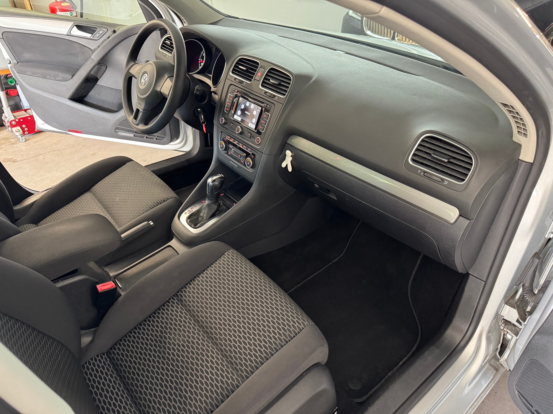 VW Golf 1.2 TSI Comfortline DSG-image-8