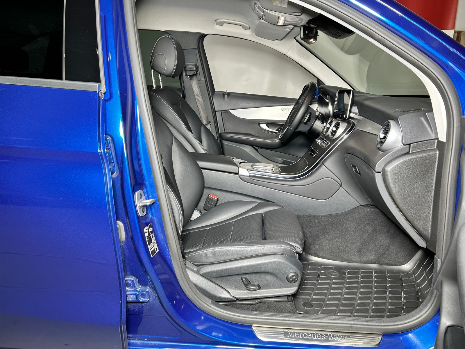 MERCEDES-BENZ GLC 220 d 4m CH FAHRZEUG-image-10