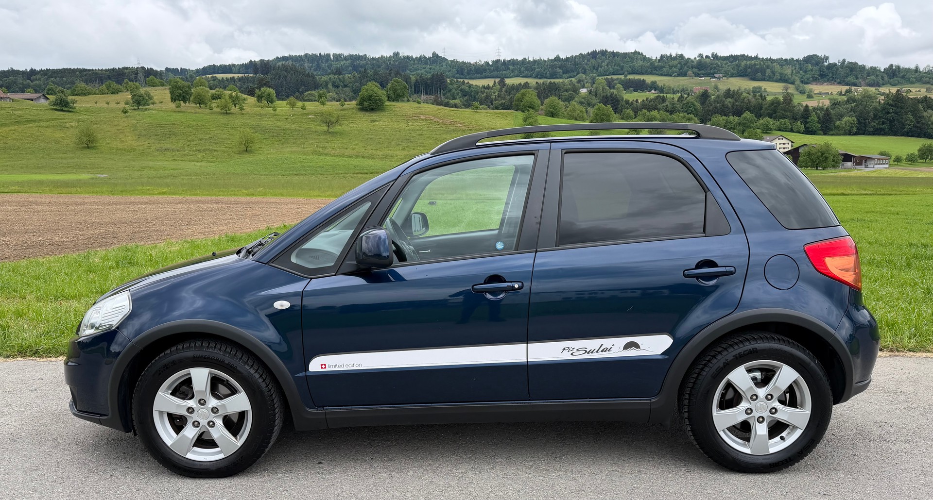 SUZUKI SX4 1.6 16V GL Top Piz Sulai 4WD Automatic-image-2
