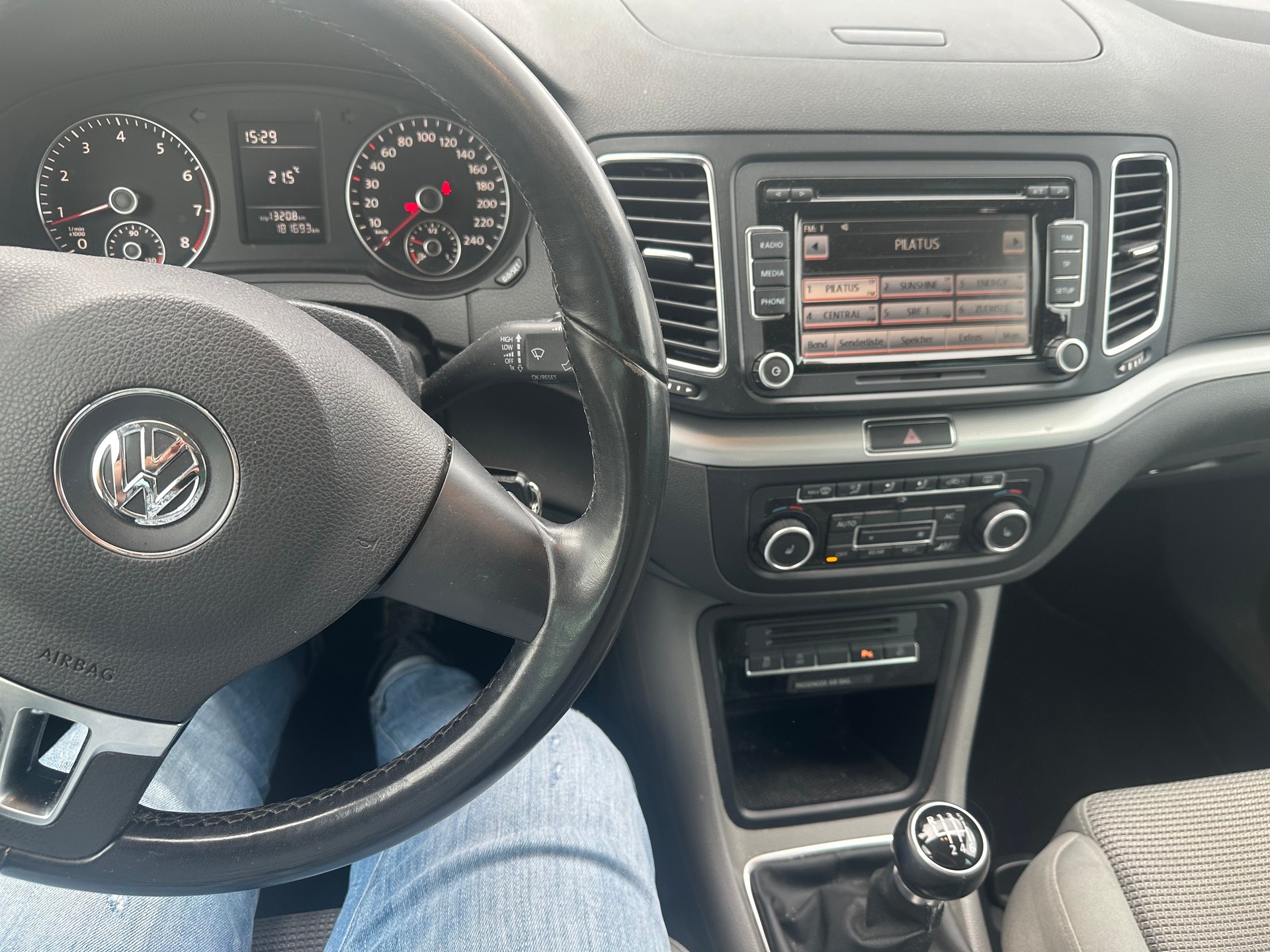 VW Sharan 1.4 TSI BlueMotion Technology Highline-image-10