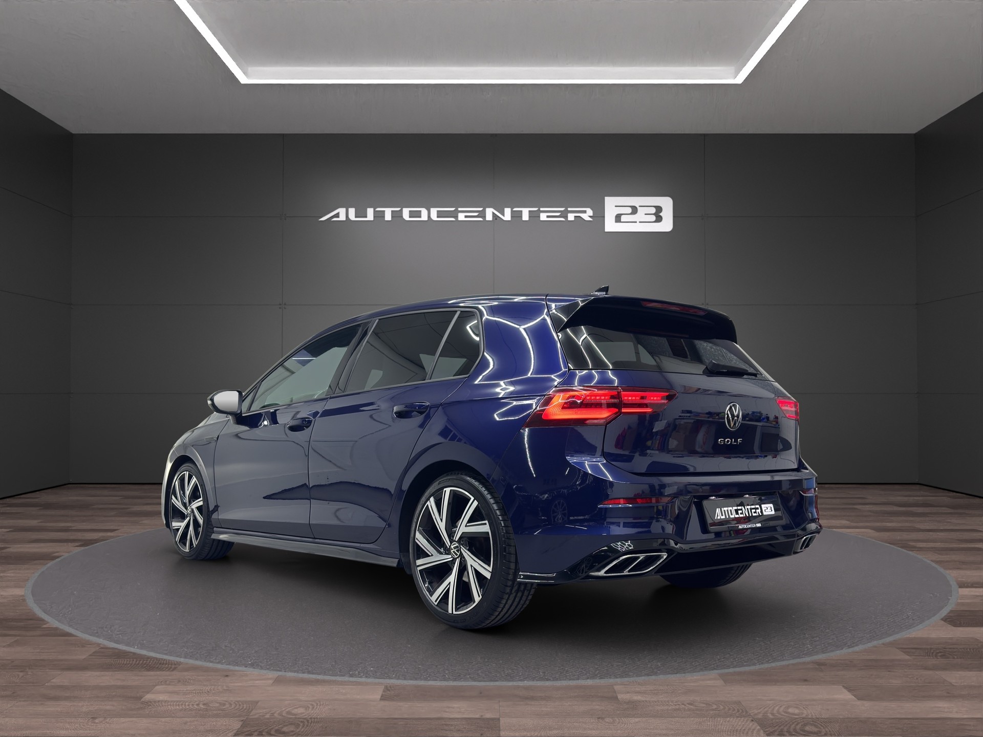 VW Golf 1.5 eTSI mHEV ACT R-Line DSG-image-2