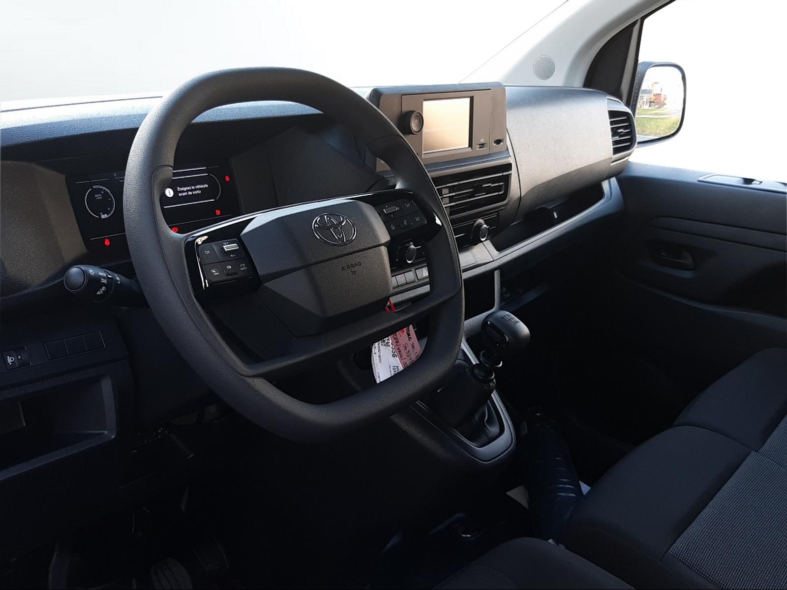 TOYOTA PROACE Van L1 1.5 D Active-showroom-element-1