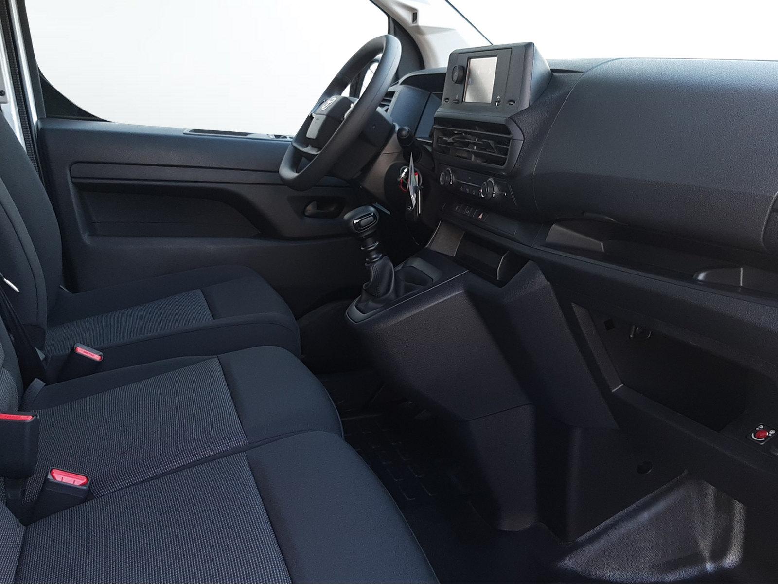 TOYOTA PROACE Van L1 1.5 D Active-image-6