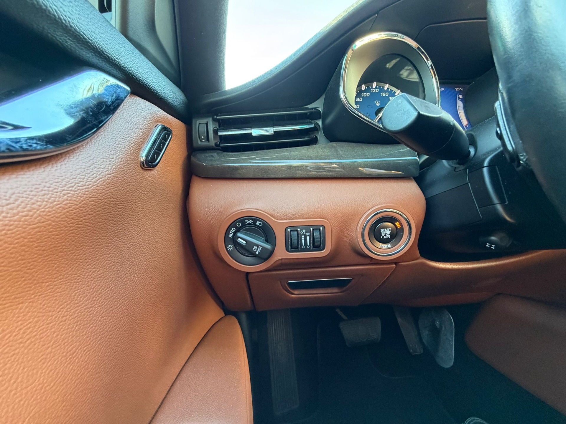MASERATI Quattroporte 3.0 V6 S Q4 Automatica garantie 2 ans 🇨🇭-image-13