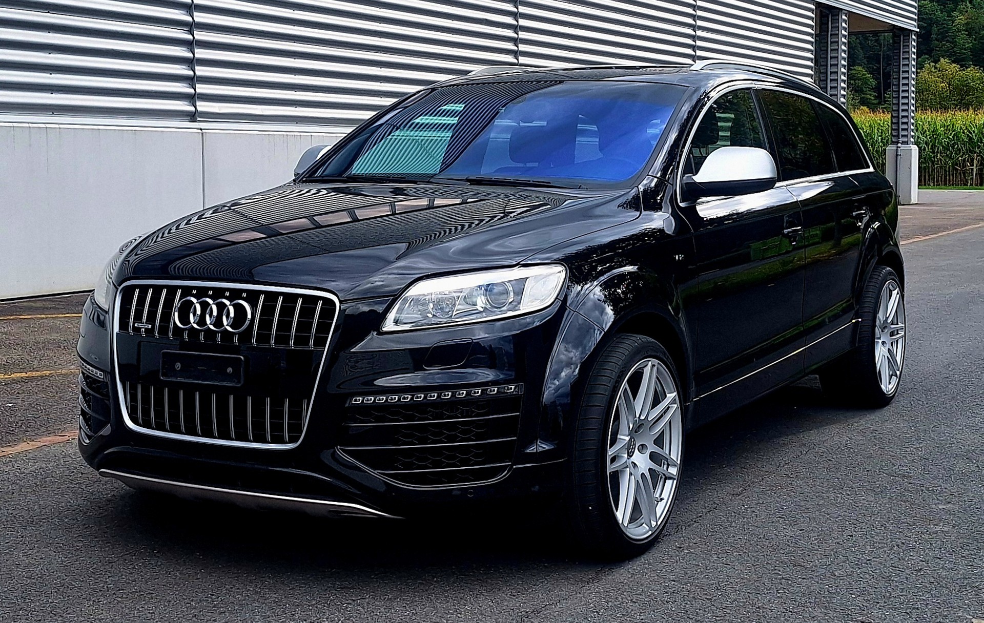 AUDI Q7 6.0 TDI V12 quattro tiptronic-image-1