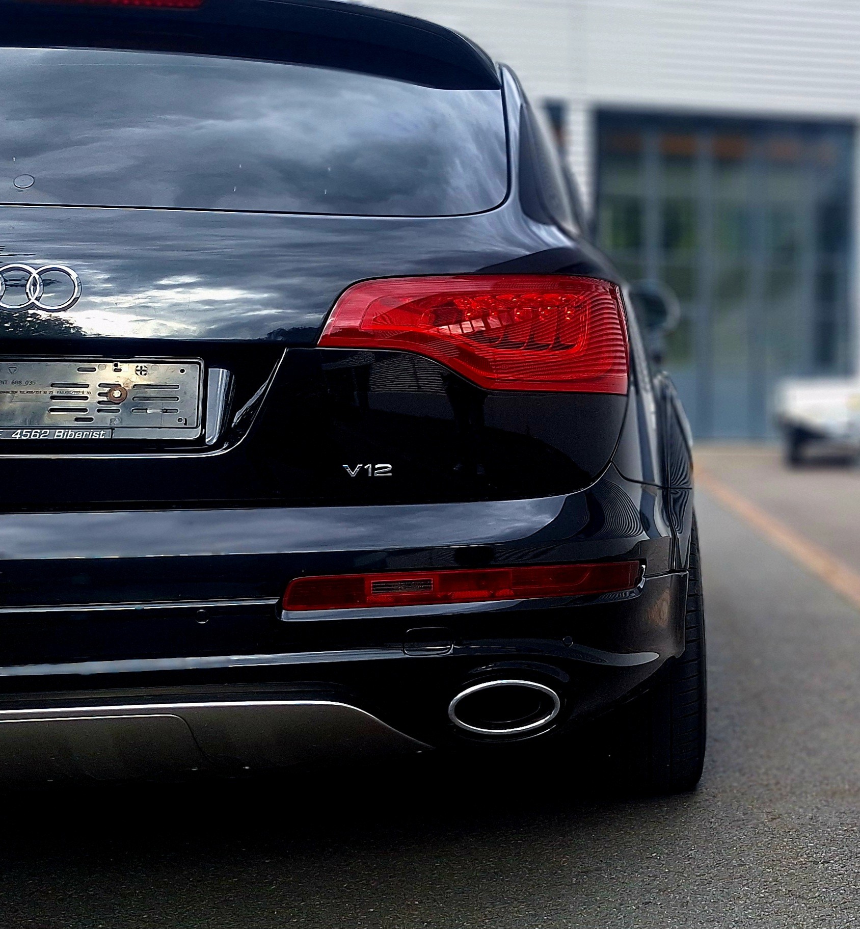 AUDI Q7 6.0 TDI V12 quattro tiptronic-image-7