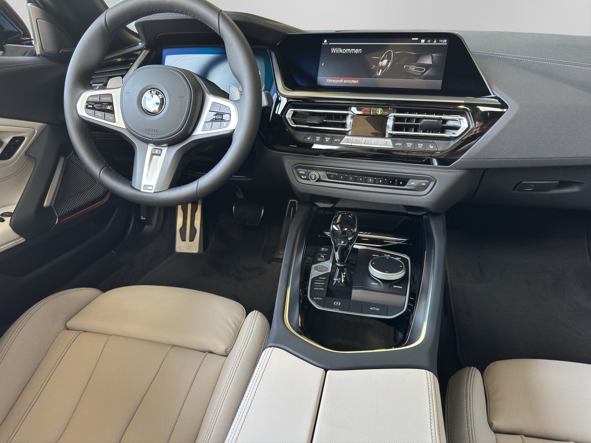 BMW Z4 sDrive 20i M Sport Steptronic-image-13