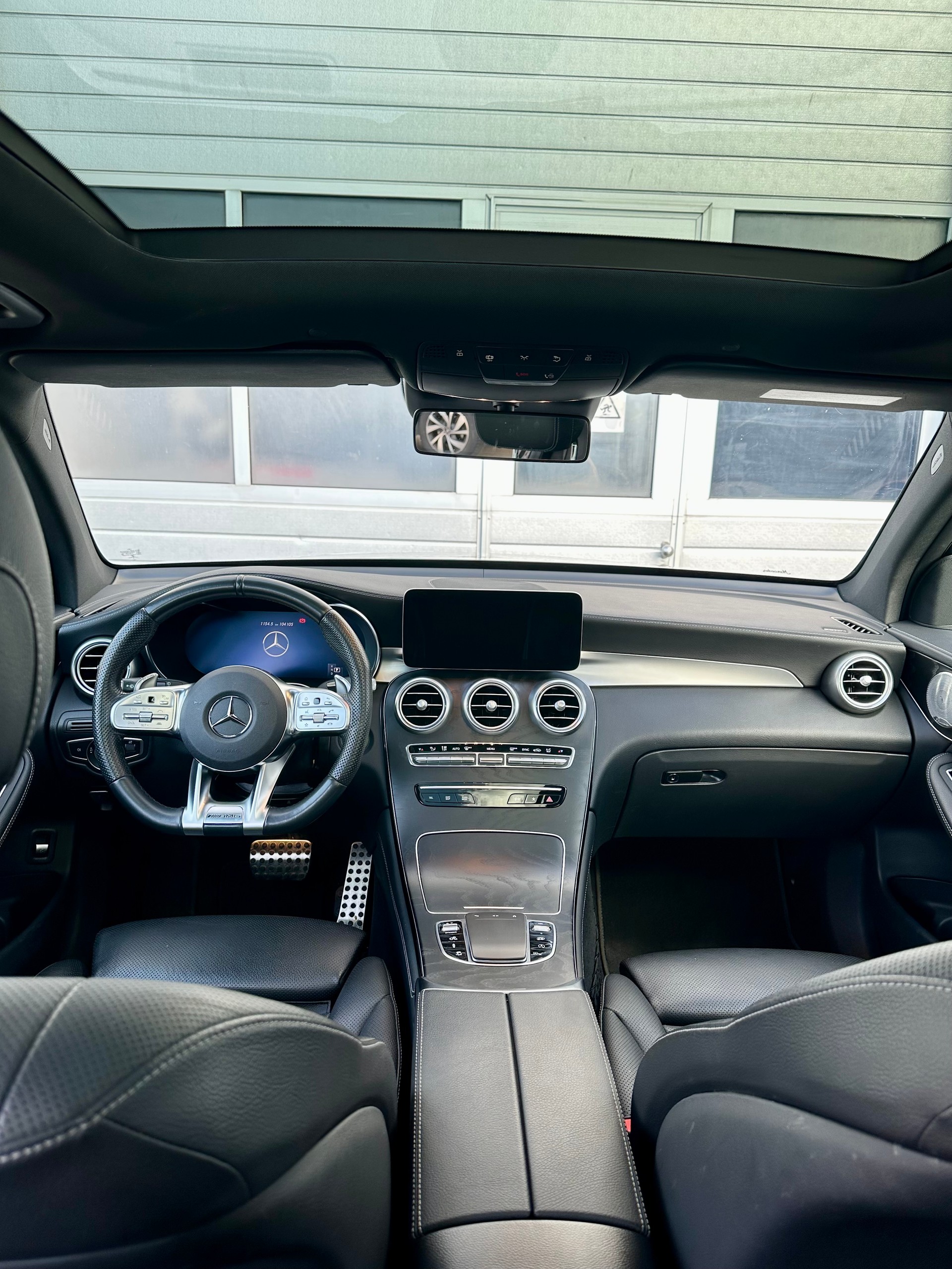 MERCEDES-BENZ GLC 43 AMG 4Matic 9G-Tronic-image-4