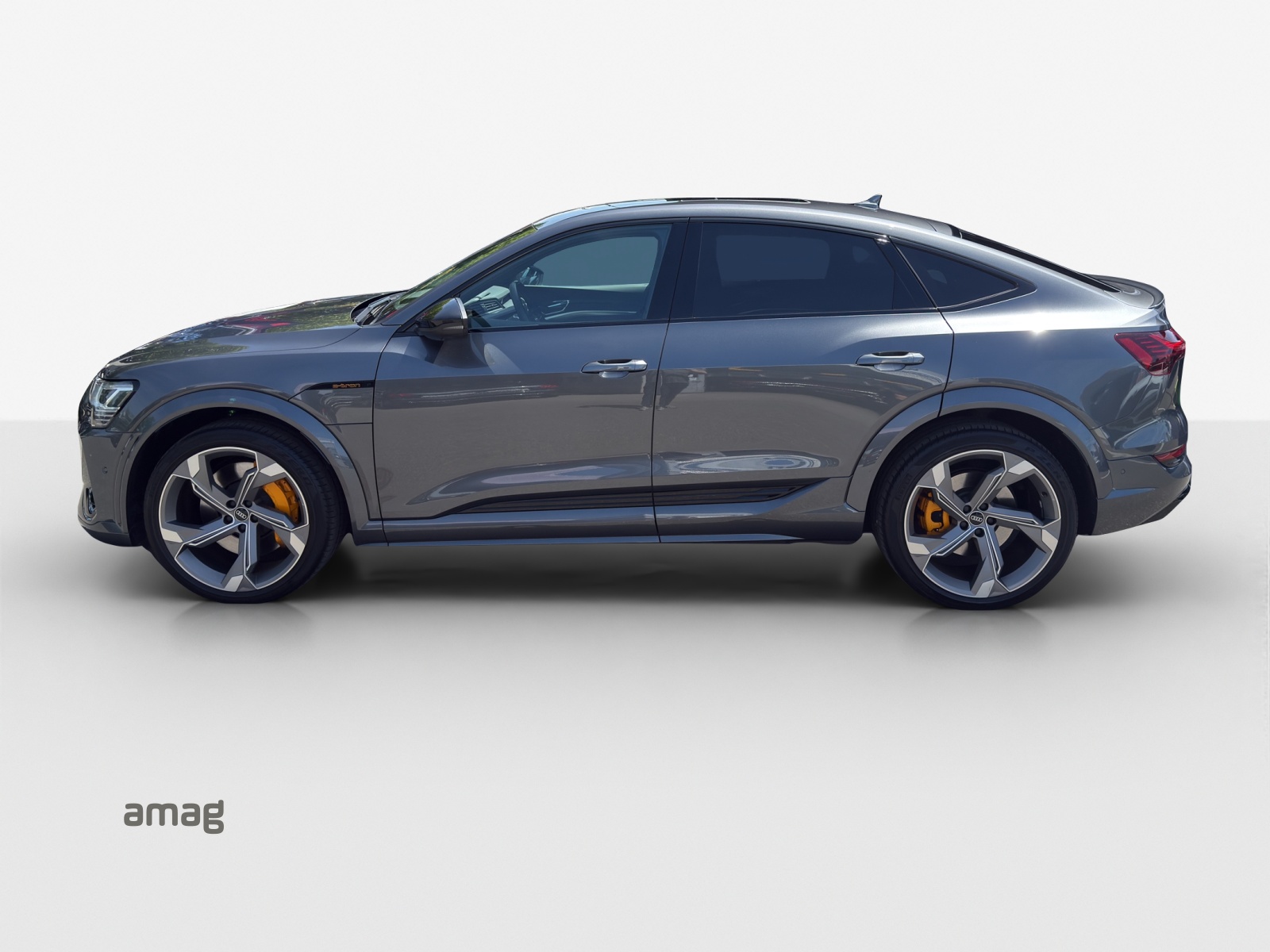 AUDI e-tron S Sportback quattro-image-1