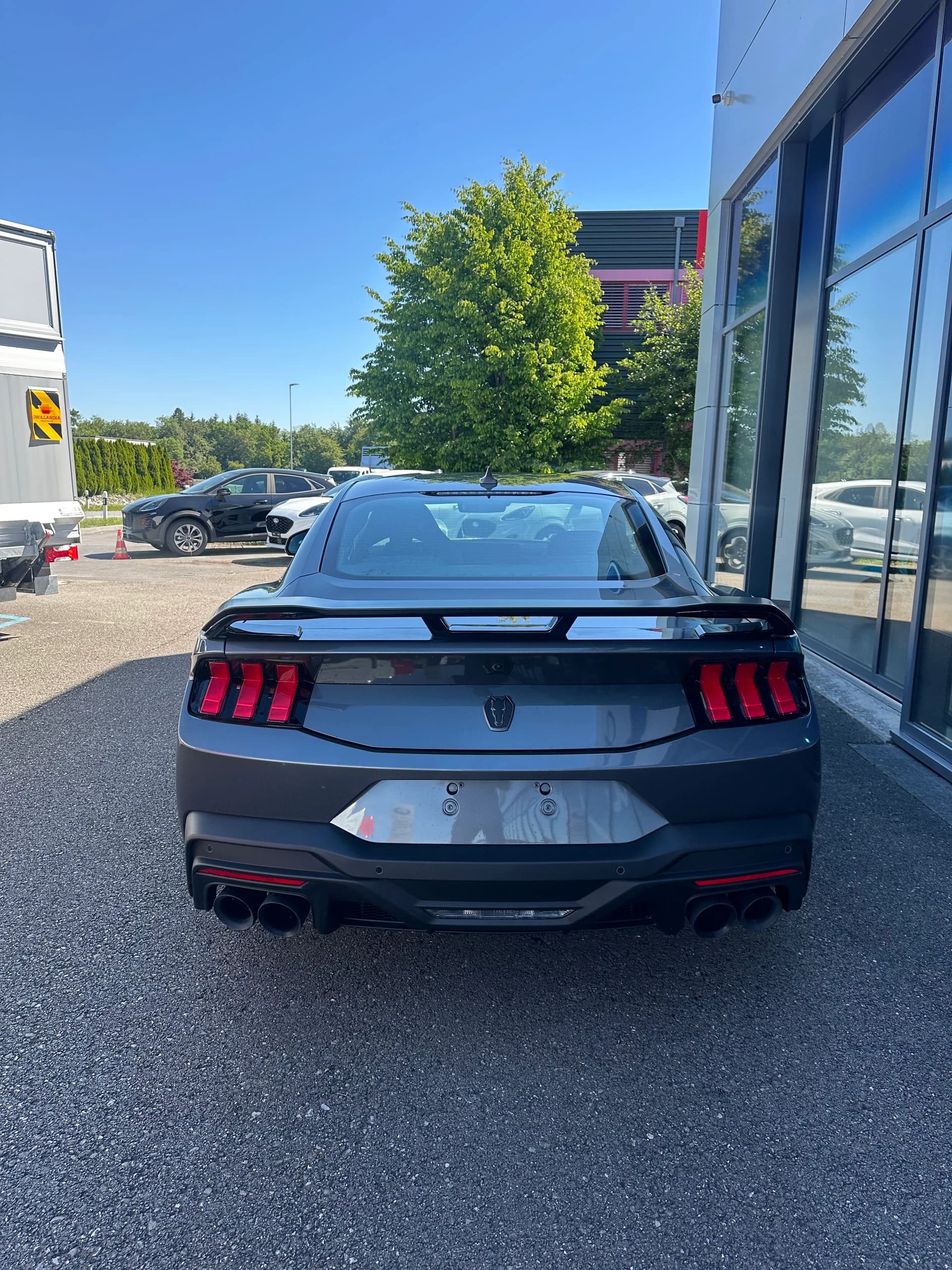 FORD Mustang Coupé 5.0 V8 Dark Hors-image-4