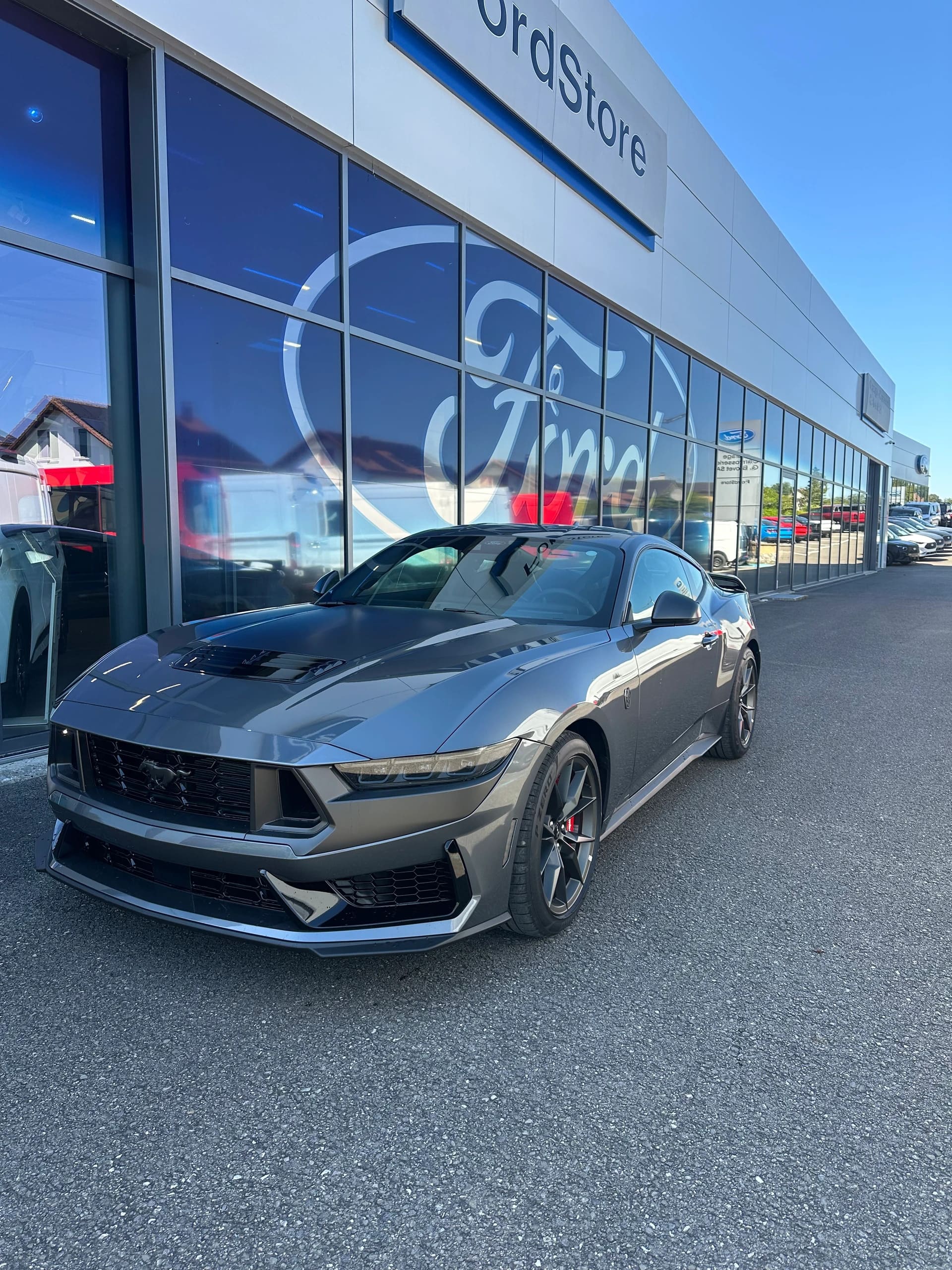 FORD Mustang Coupé 5.0 V8 Dark Hors-image-1