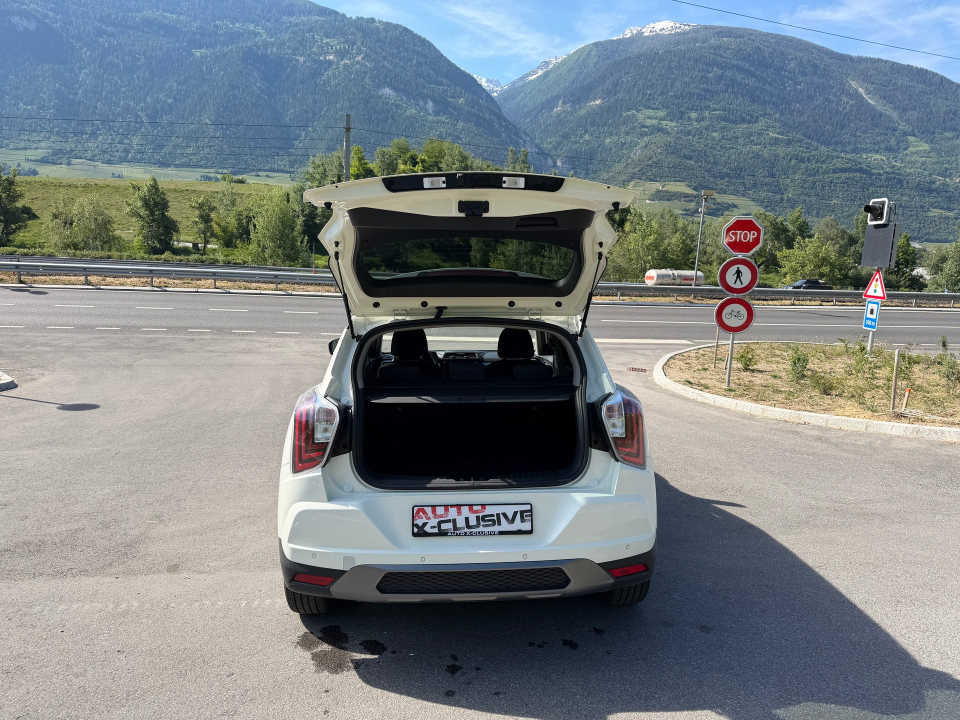 KGM-SsangYong TIVOLI-image-5
