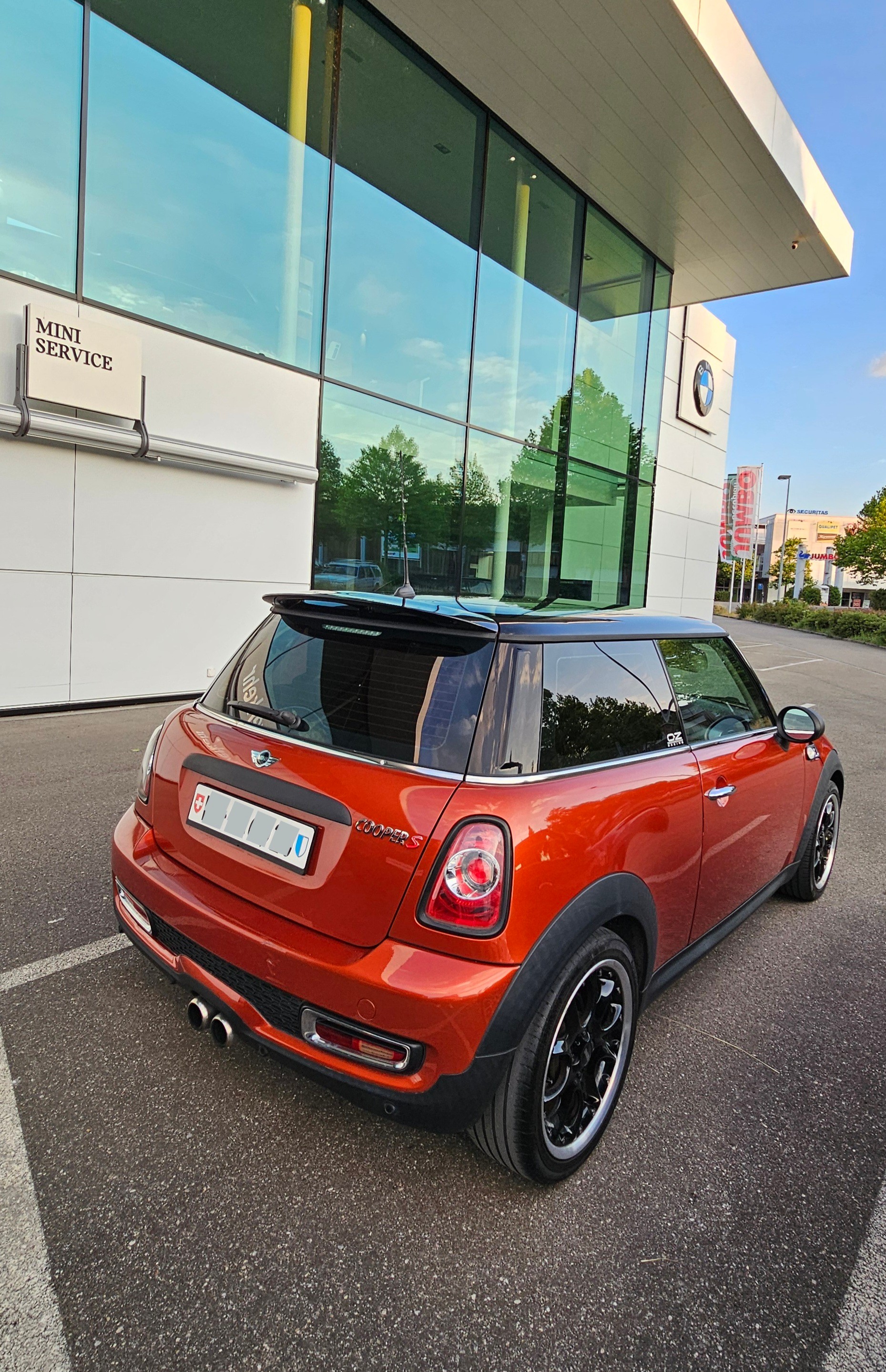 MINI 1.6i Cooper S-image-4