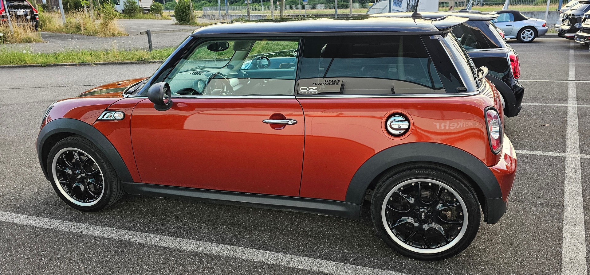MINI 1.6i Cooper S-image-1
