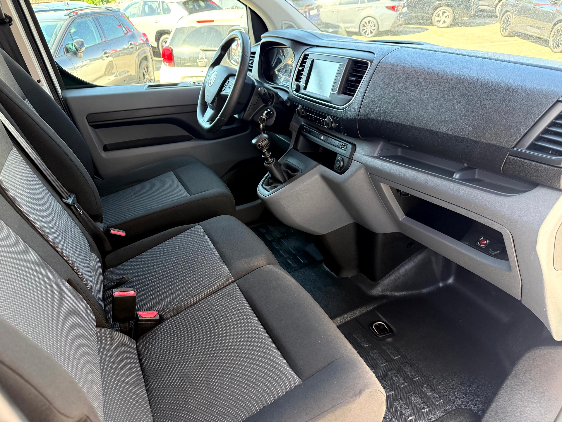 FIAT Scudo 1.5 MJ L2 Business Pro-image-10