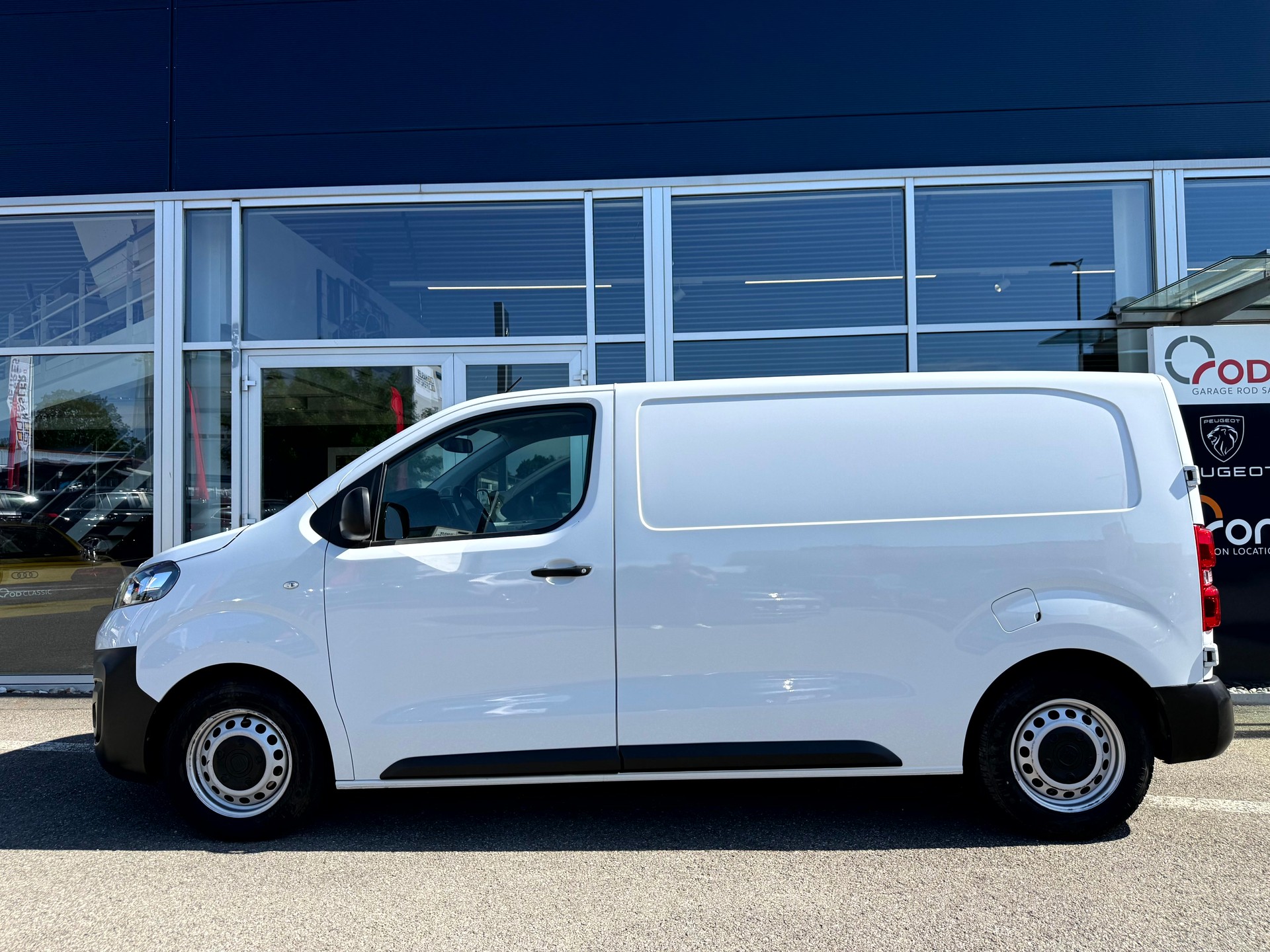 FIAT Scudo 1.5 MJ L2 Business Pro-image-4