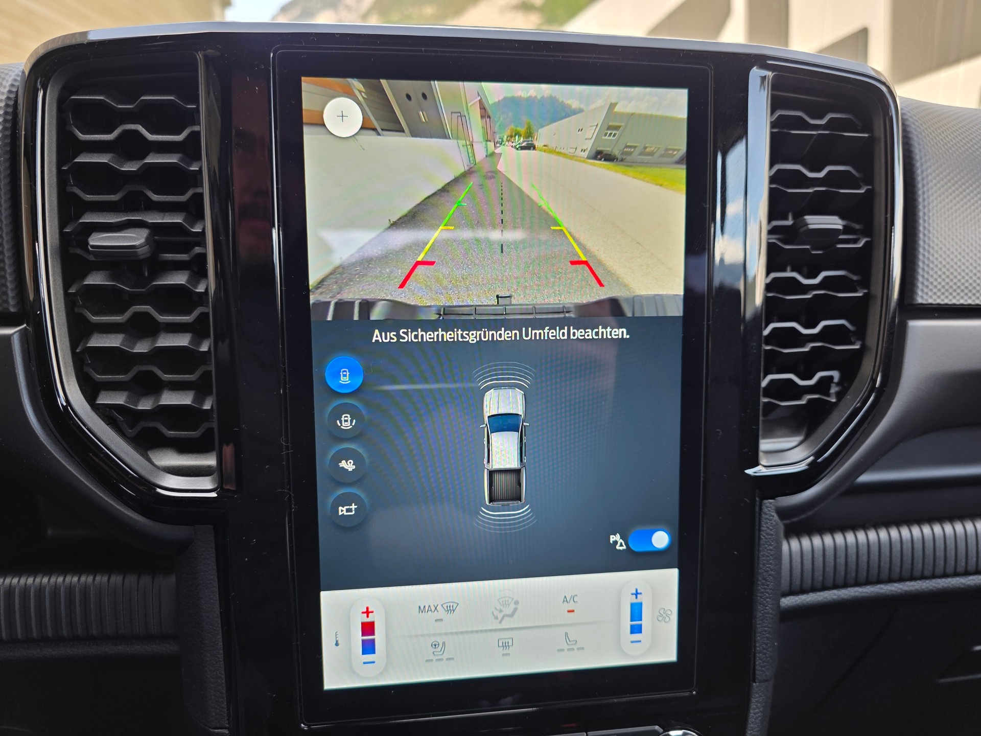 FORD Ranger TREMOR 2.0 Eco Blue 4x4 Automat-image-29