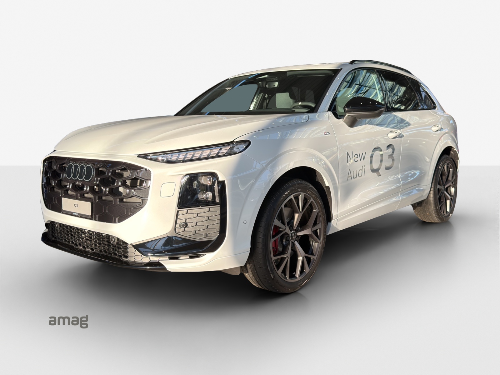 AUDI Q3 SUV TFSI quattro 195 kW S tronic-image-0