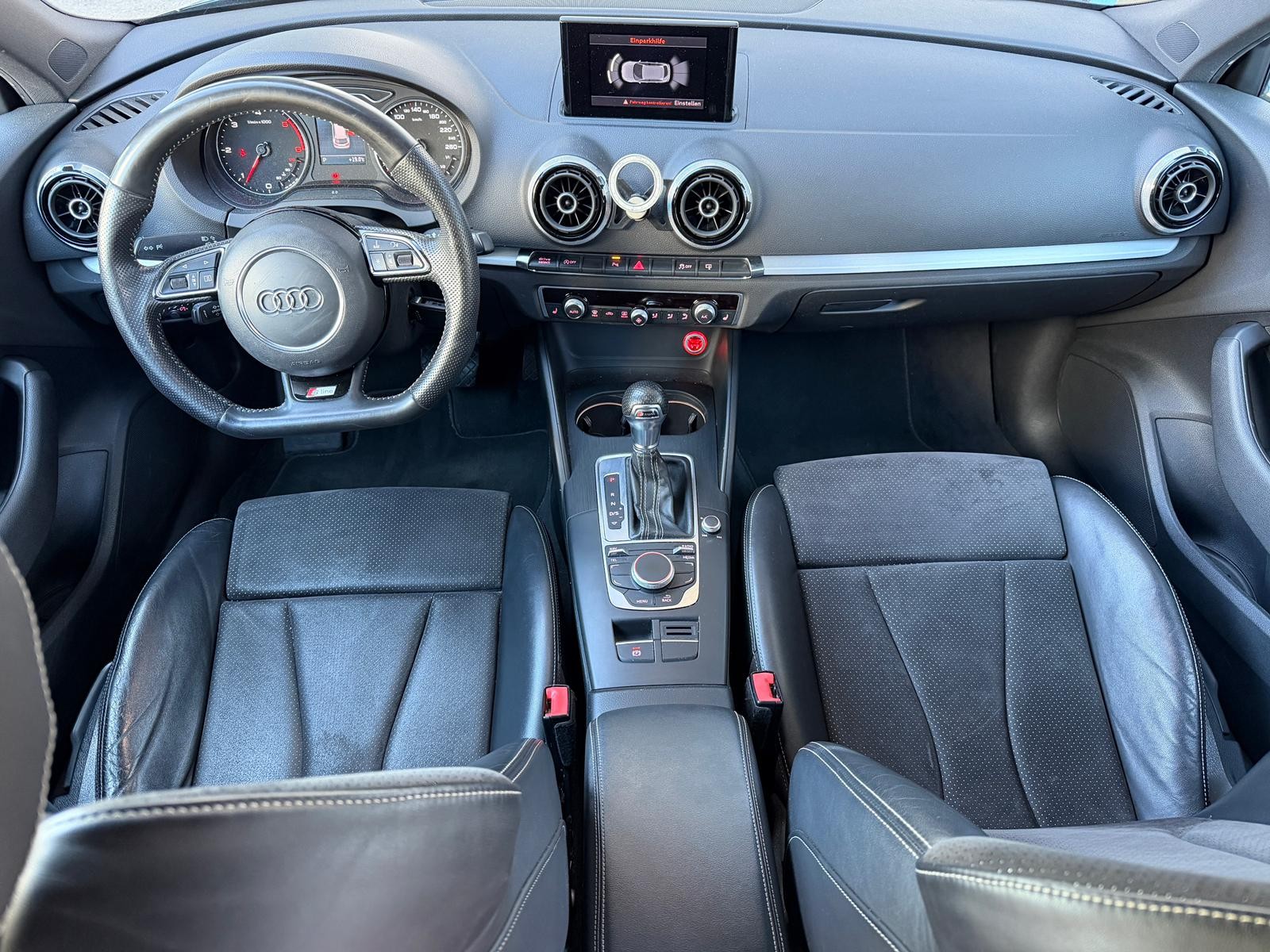 AUDI A3 Sportback 2.0 TDI Ambition S-tronic-image-11