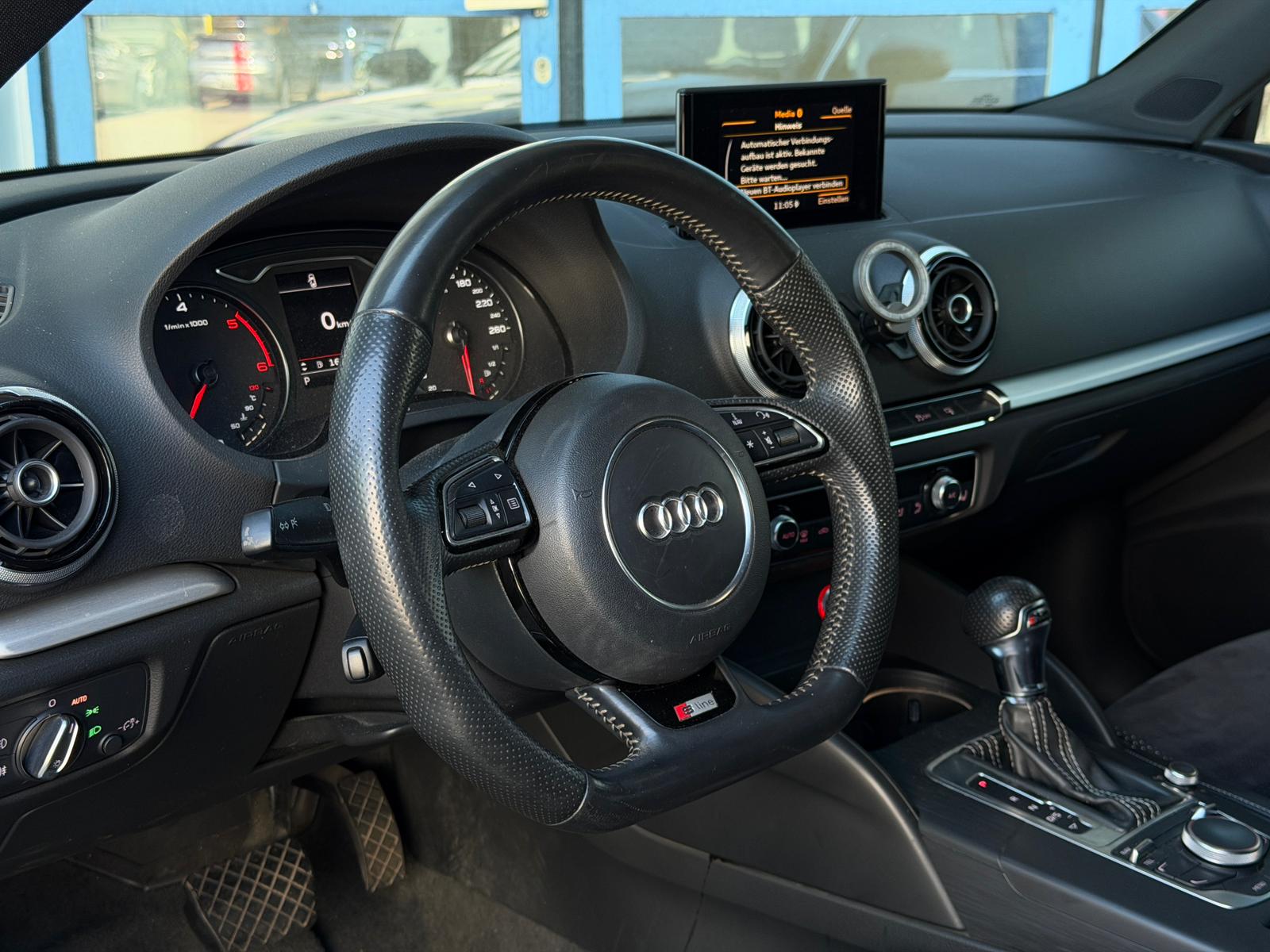 AUDI A3 Sportback 2.0 TDI Ambition S-tronic-image-10