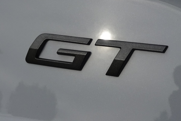 PEUGEOT 208 1.2 MHEV 145 GT-image-7