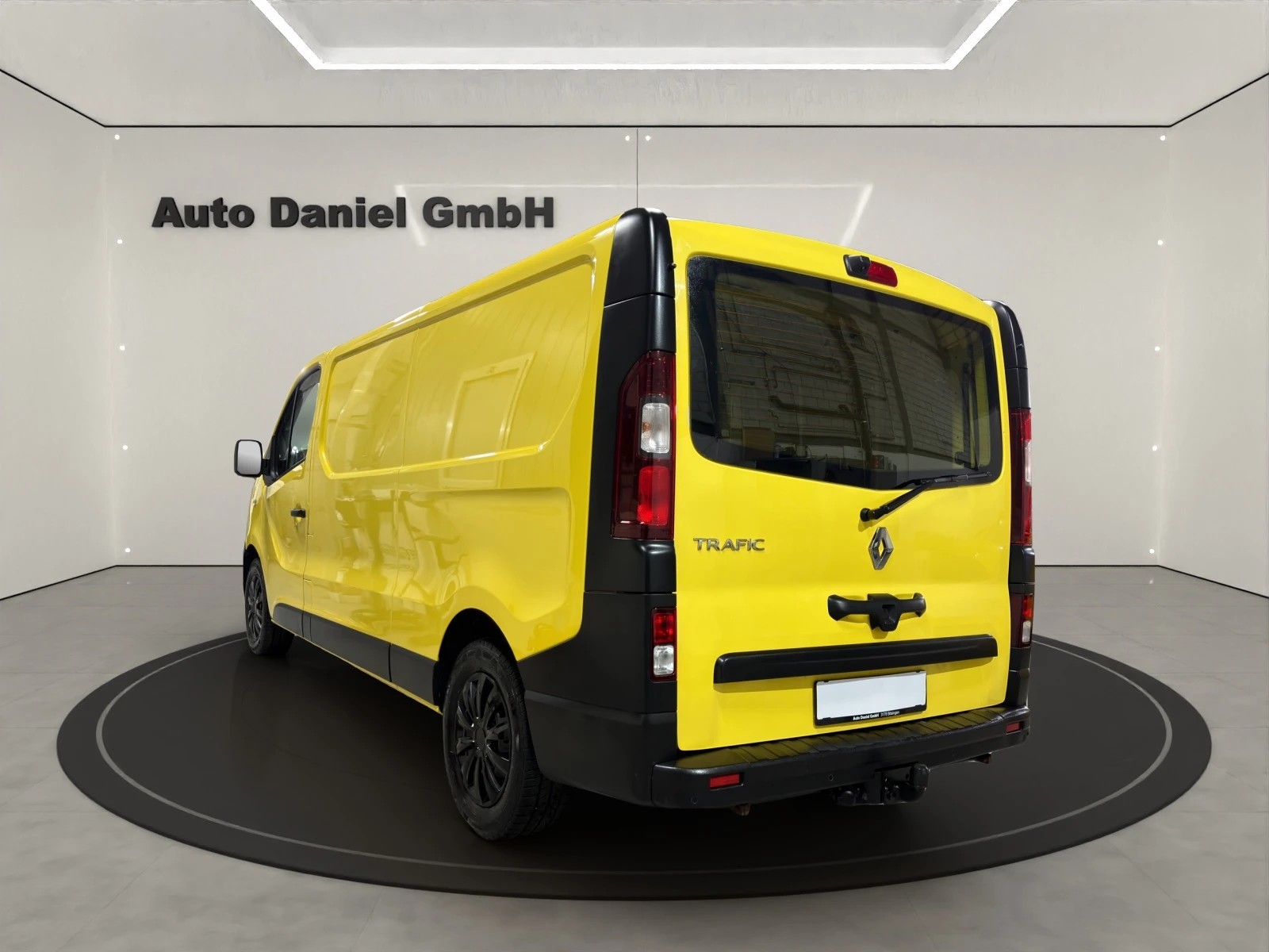 RENAULT Trafic 2.0 ENERGY dCi145 3.0t L2H1 Lang Version ( Mit AHK / Regale )-image-7