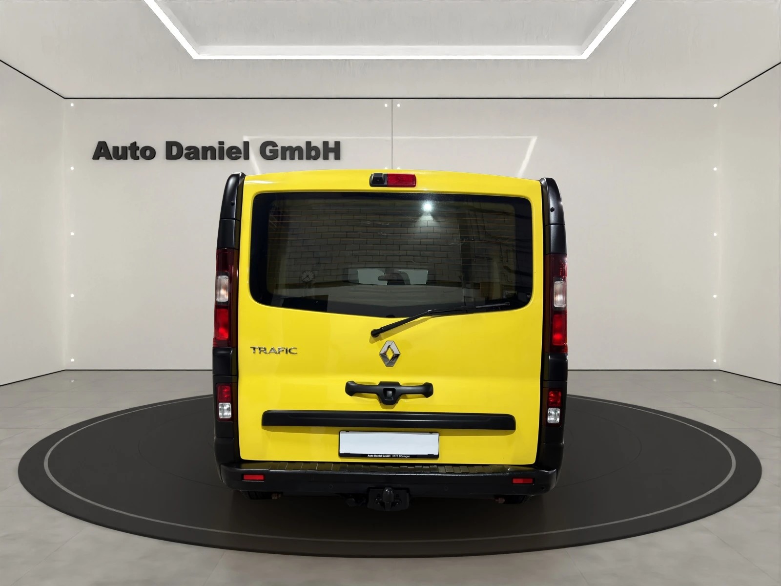 RENAULT Trafic 2.0 ENERGY dCi145 3.0t L2H1 Lang Version ( Mit AHK / Regale )-image-6