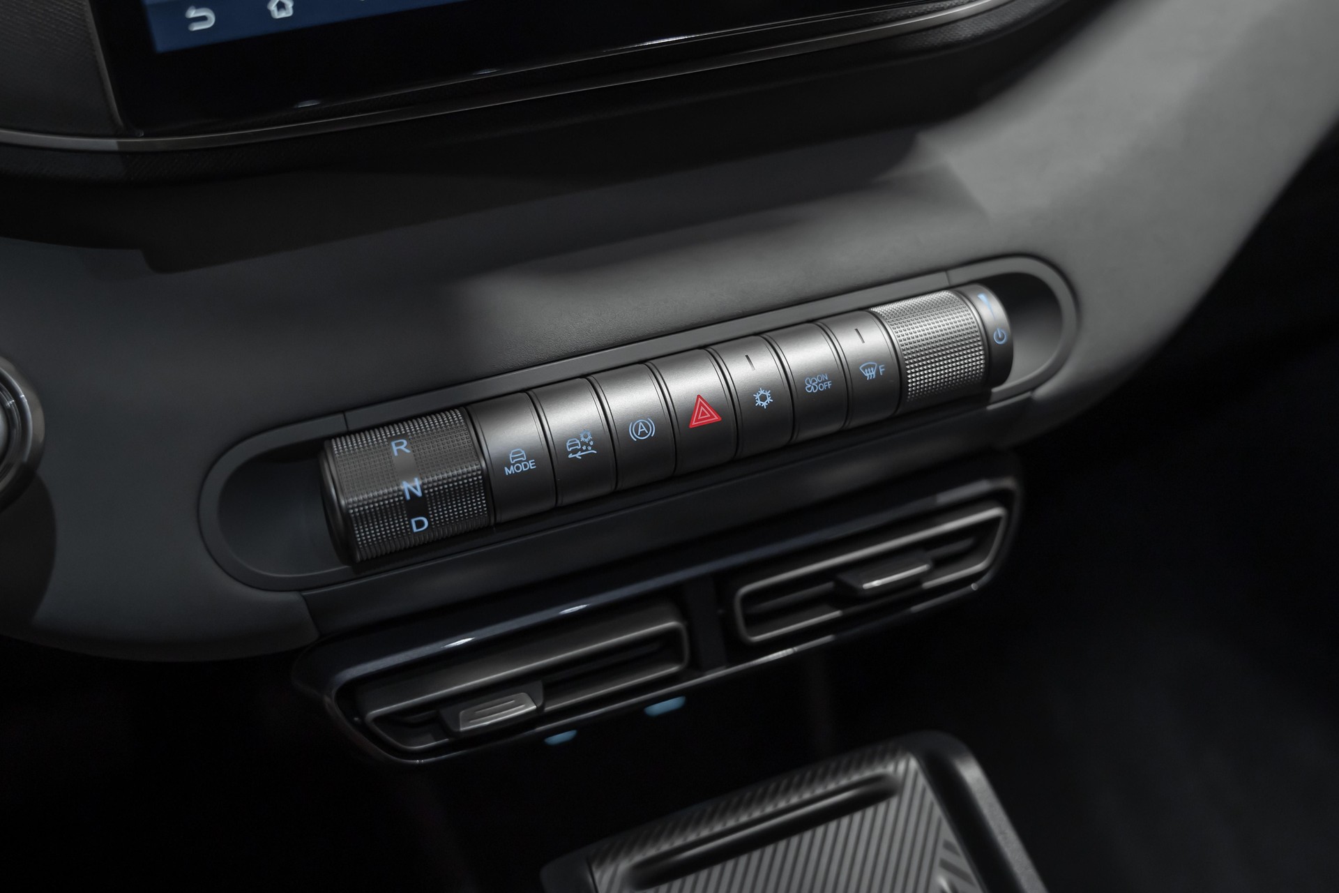 BYD Dolphin Surf Comfort-image-11