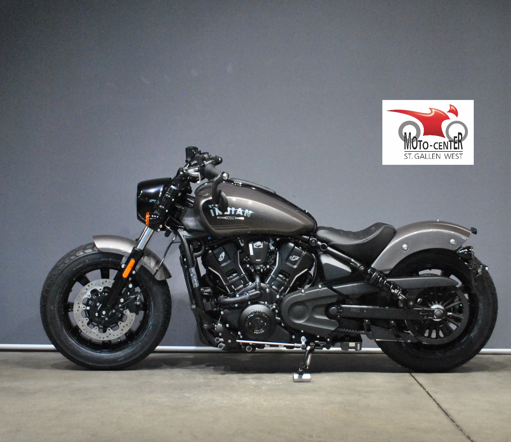 INDIAN Scout Bobber-showroom-element-2