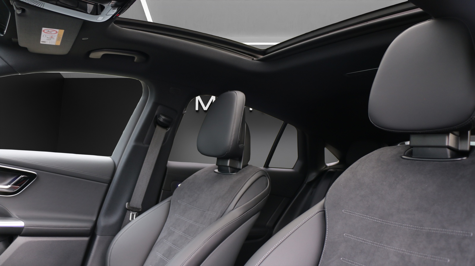 MERCEDES-BENZ GLC 300 de 4MATIC Coupé with EQ-Star Hybrid-image-10