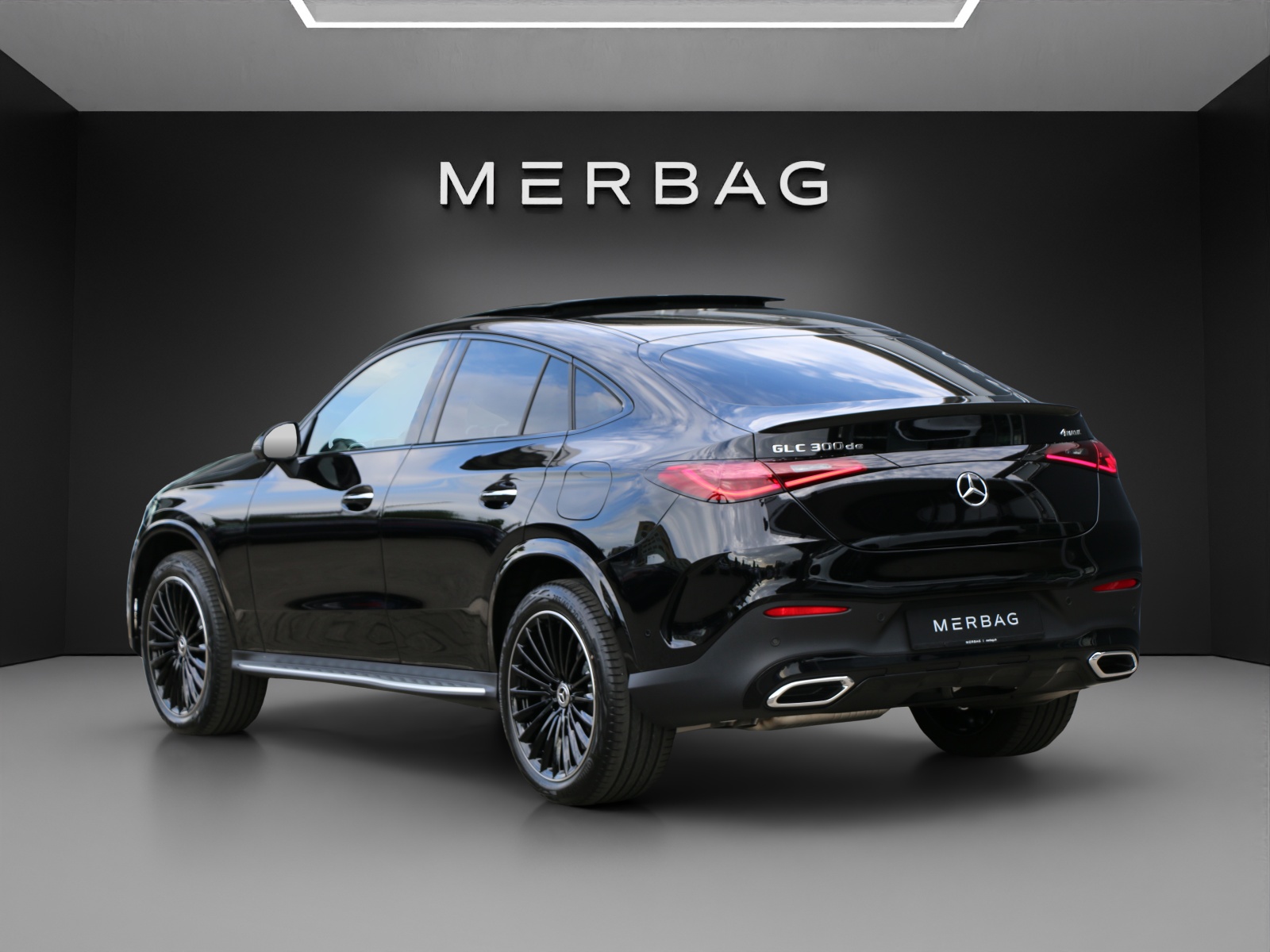 MERCEDES-BENZ GLC 300 de 4MATIC Coupé with EQ-Star Hybrid-image-2