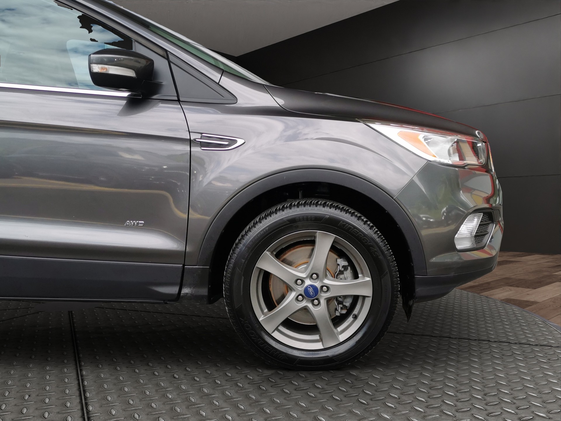 FORD Kuga 2.0 TDCi Trend 4WD PowerShift-showroom-element-3