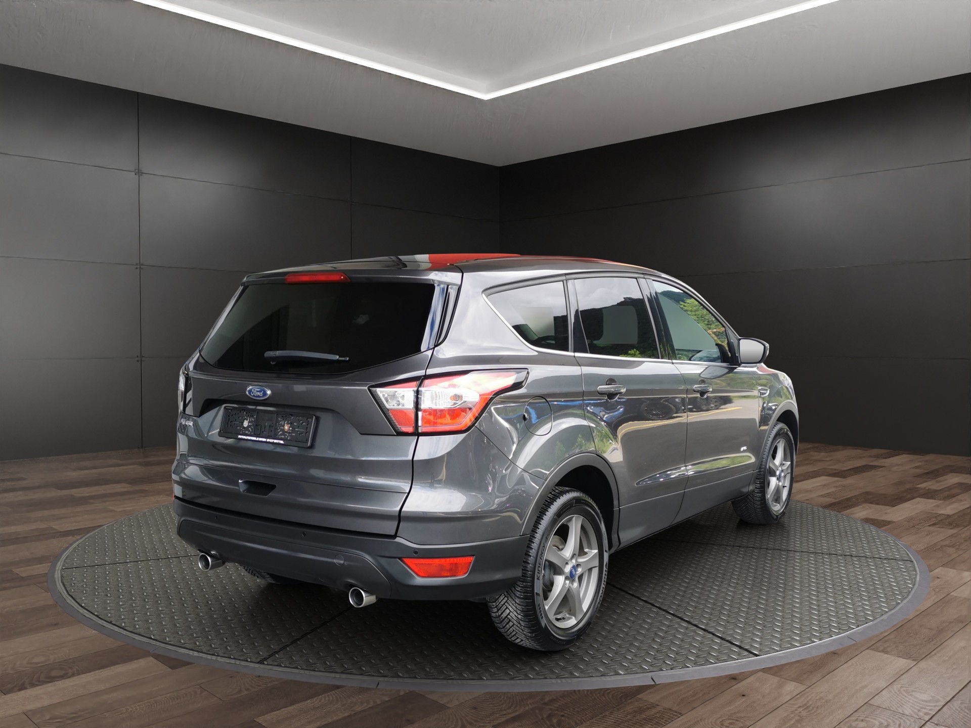 FORD Kuga 2.0 TDCi Trend 4WD PowerShift-image-5