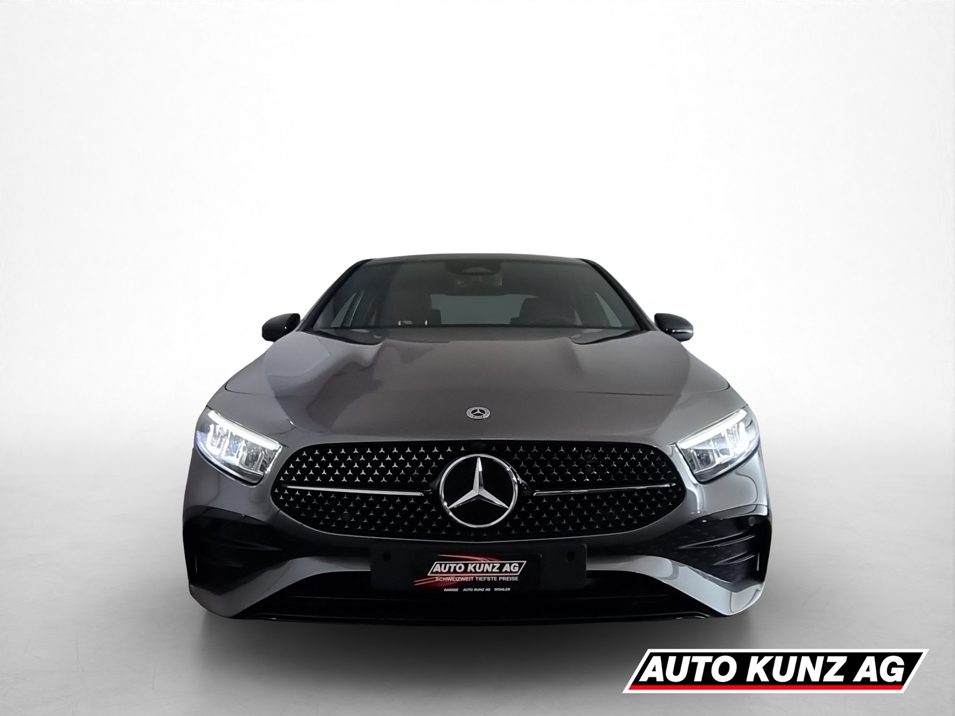 MERCEDES-BENZ A 250 AMG Line 4 Matic-image-1